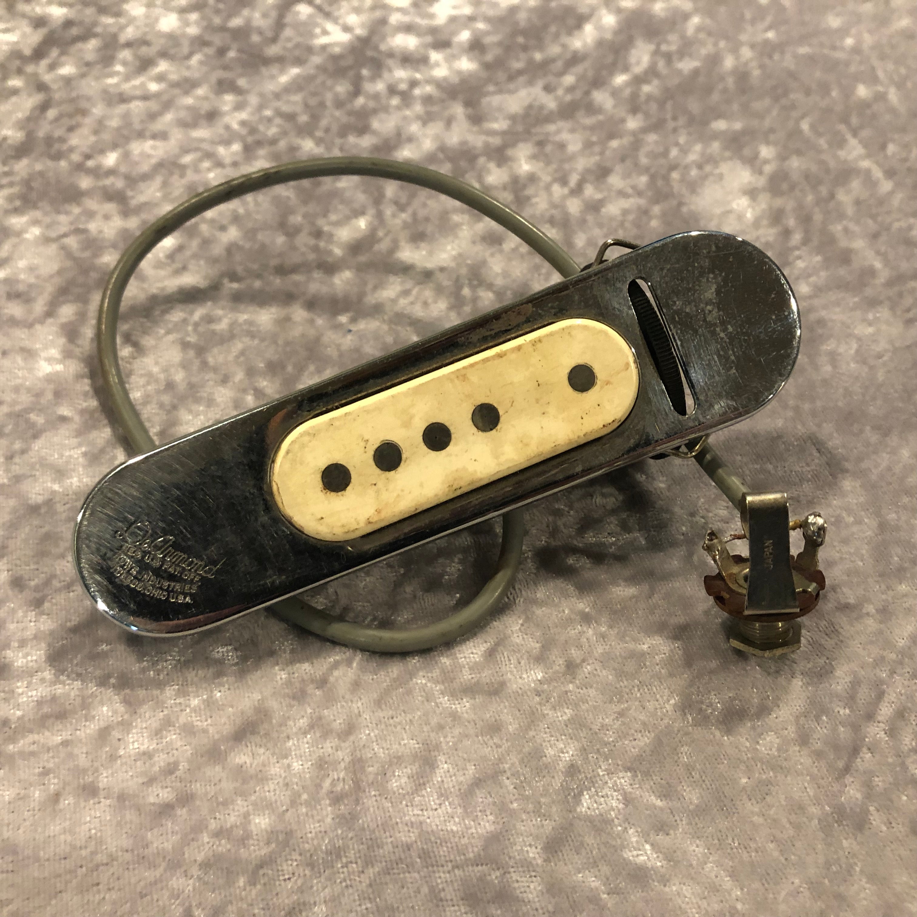 Dearmond acoustic store pickup