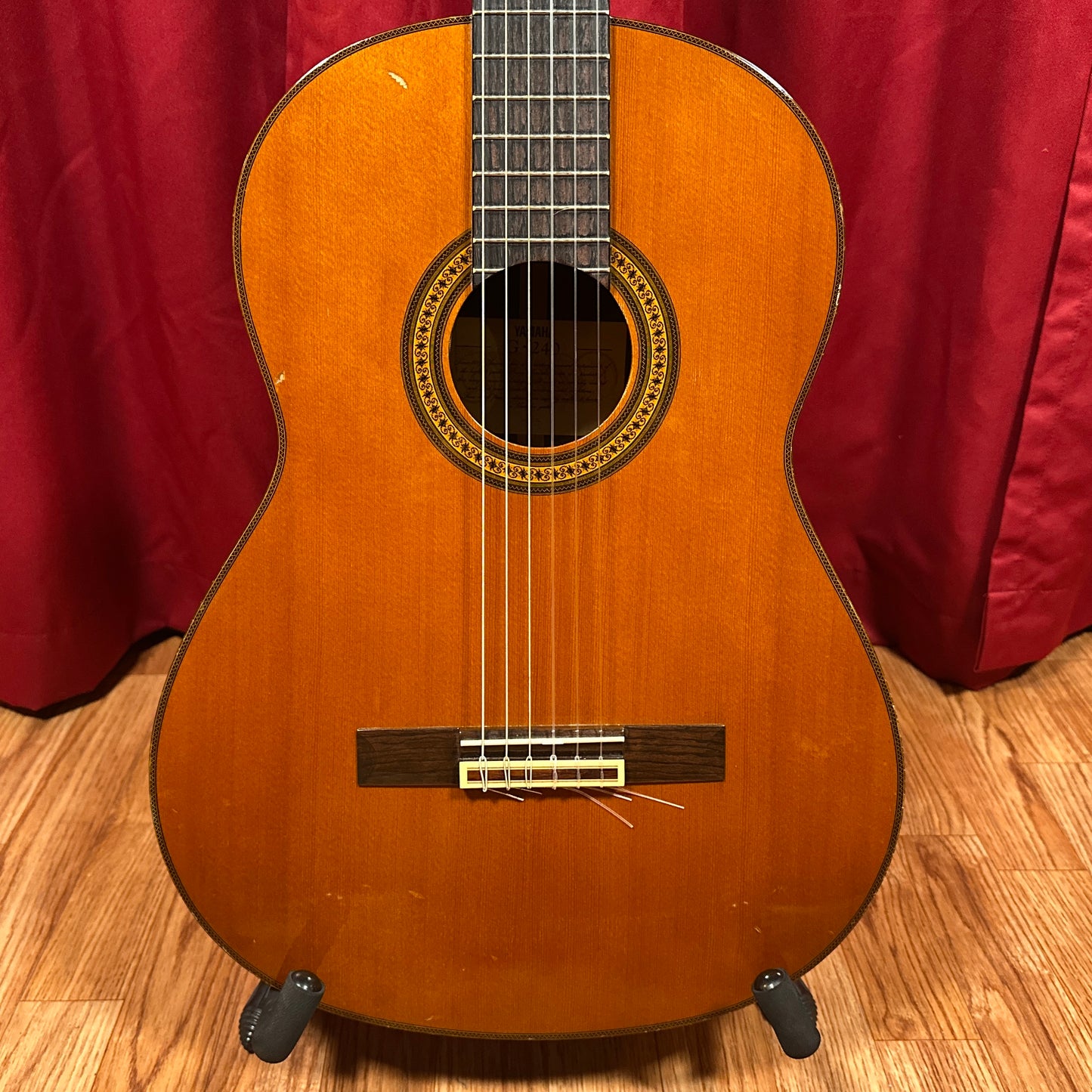 1978 Yamaha G-240 Classical Guitar w/ HumiCase Protege Case