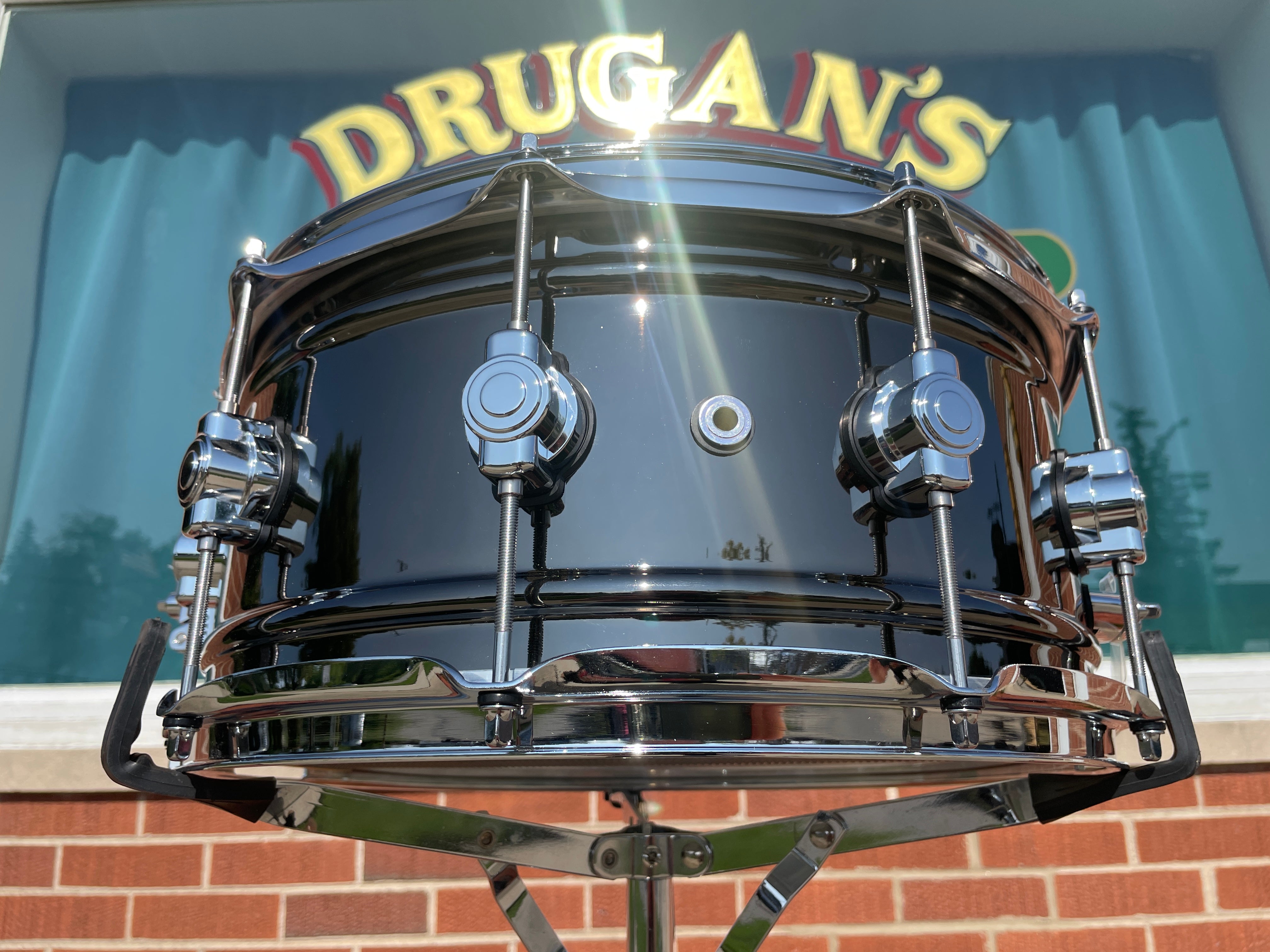 DW Design Series 6.5X14 Black Nickel Over Brass Snare Drum