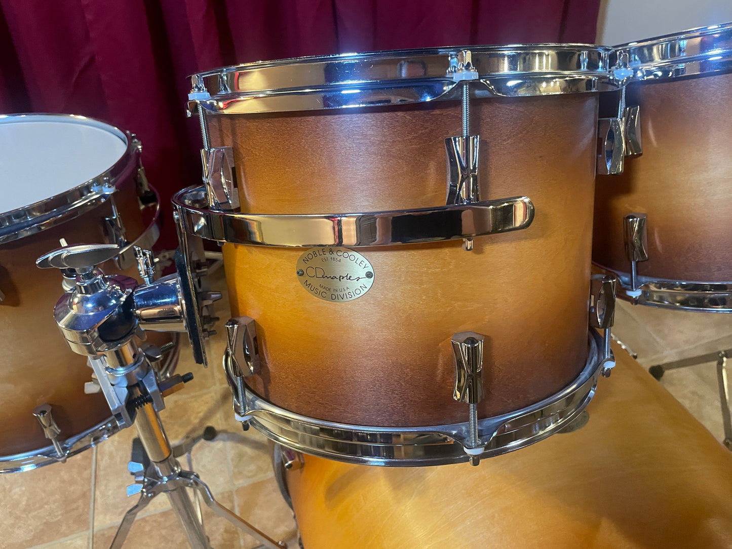 Noble & Cooley CD Maple Drum Set Sunburst 20/10/12/14