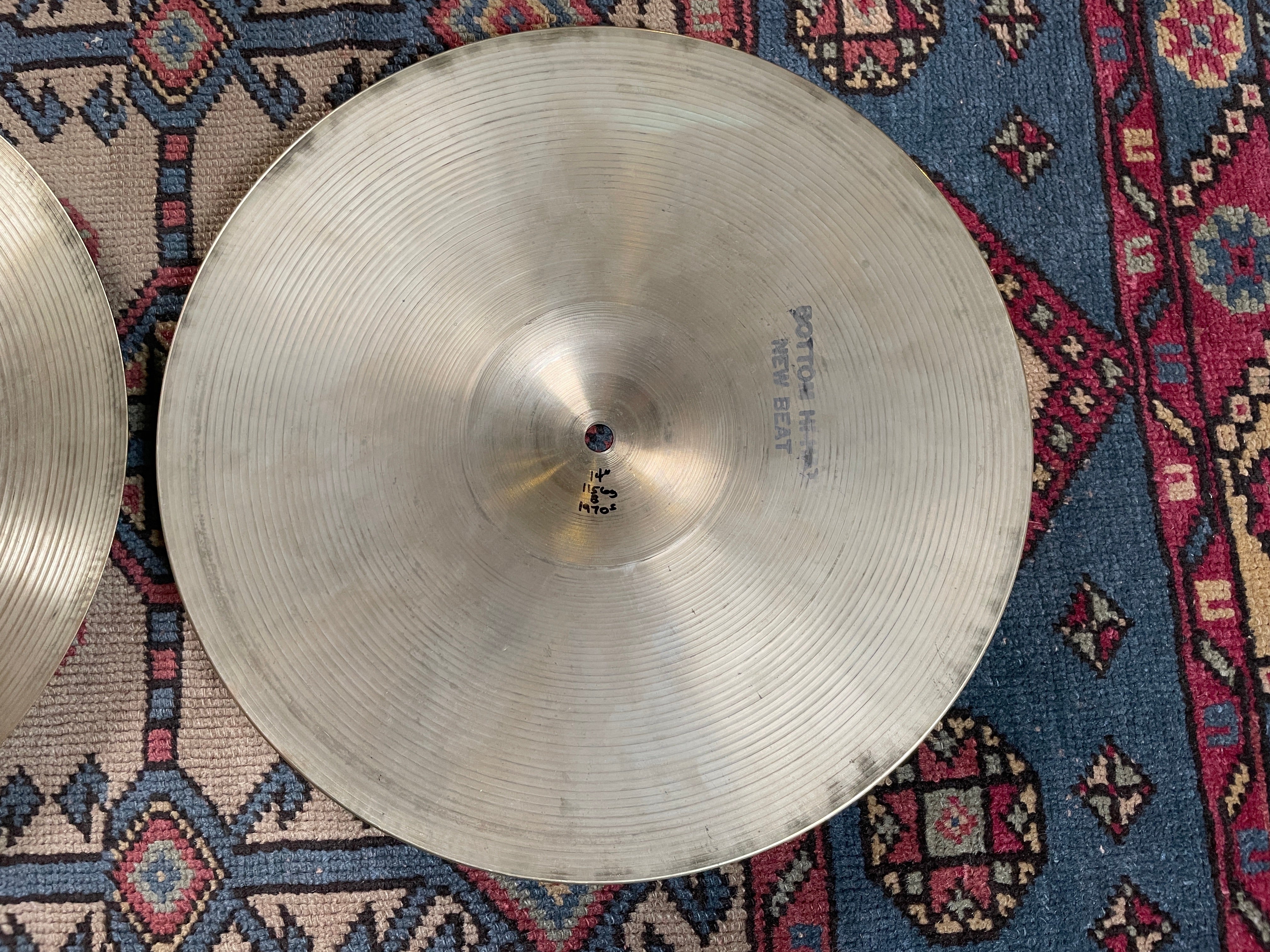 14 A ZILDJIAN NEW BEAT HIHAT xxtraarmor.com