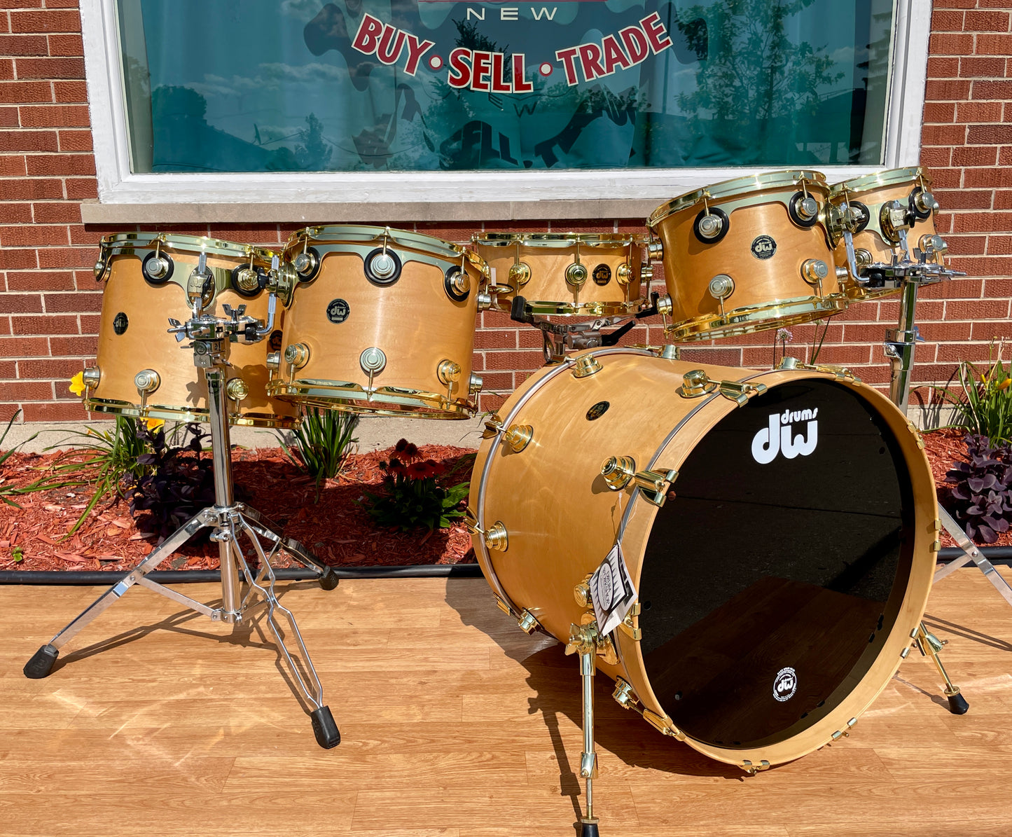 DW Collector's Series Drum Set Gold Hardware Drum Workshop 22/10/12/14/16/5.5x14sn