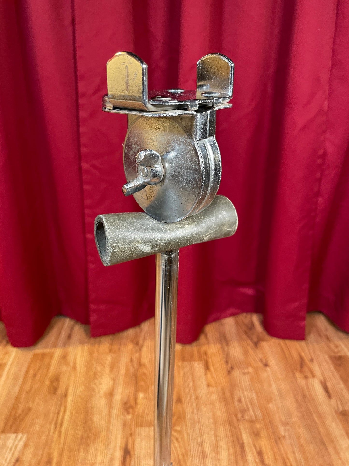 1960s Slingerland No. 176 Flat Base Double Tom Stand Clip Mount