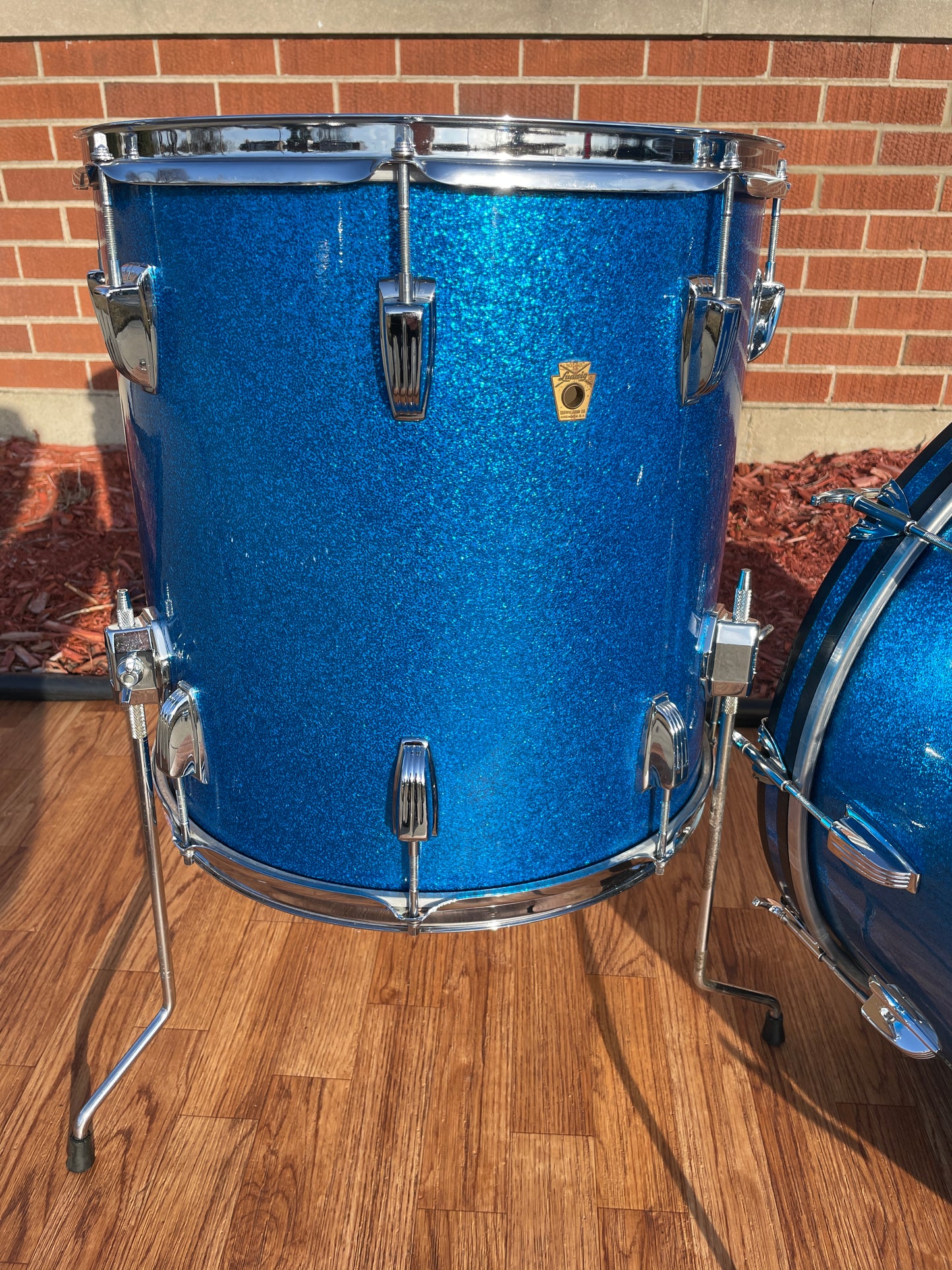 1965 Ludwig Super Classic Drum Set Blue Sparkle 22/13/16