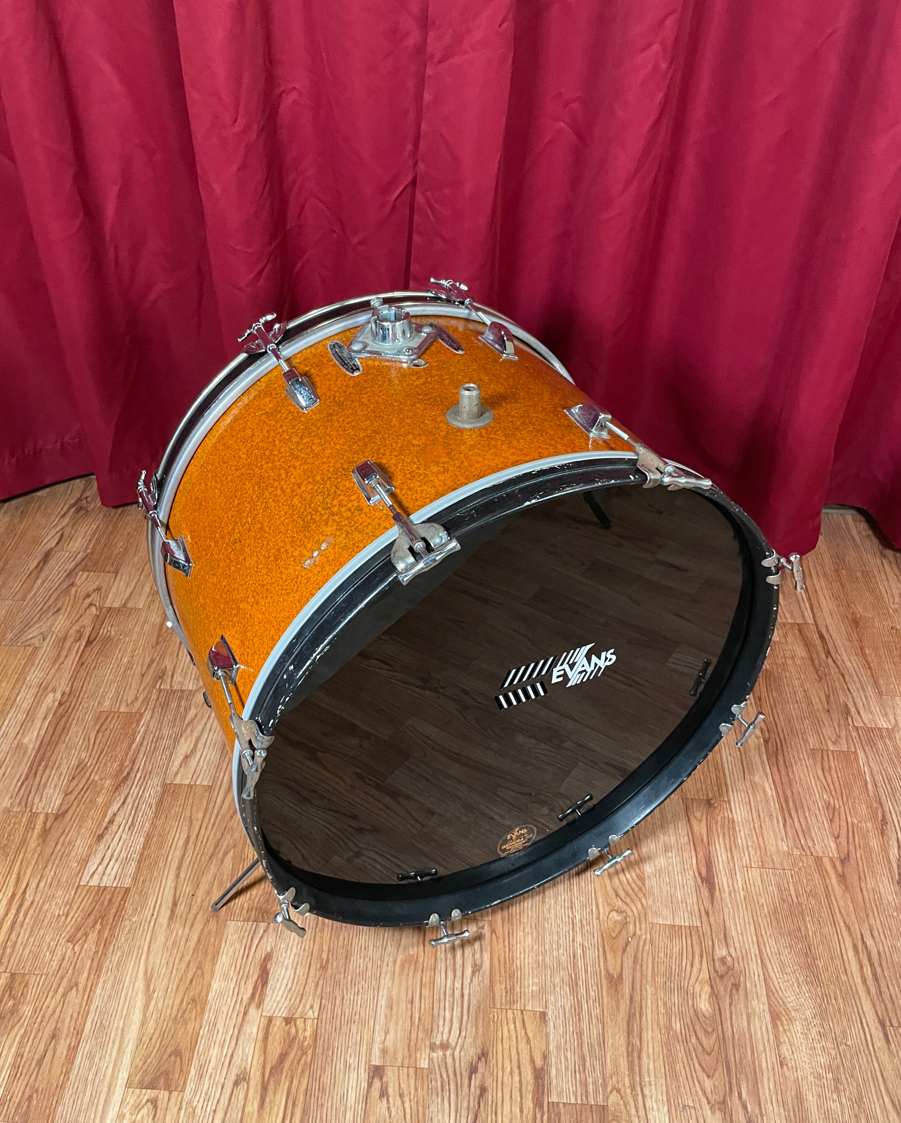 Drum Bass Vintage Kent 14x22 EmasDrum Bass Vintage Kent 14x22 Emas  