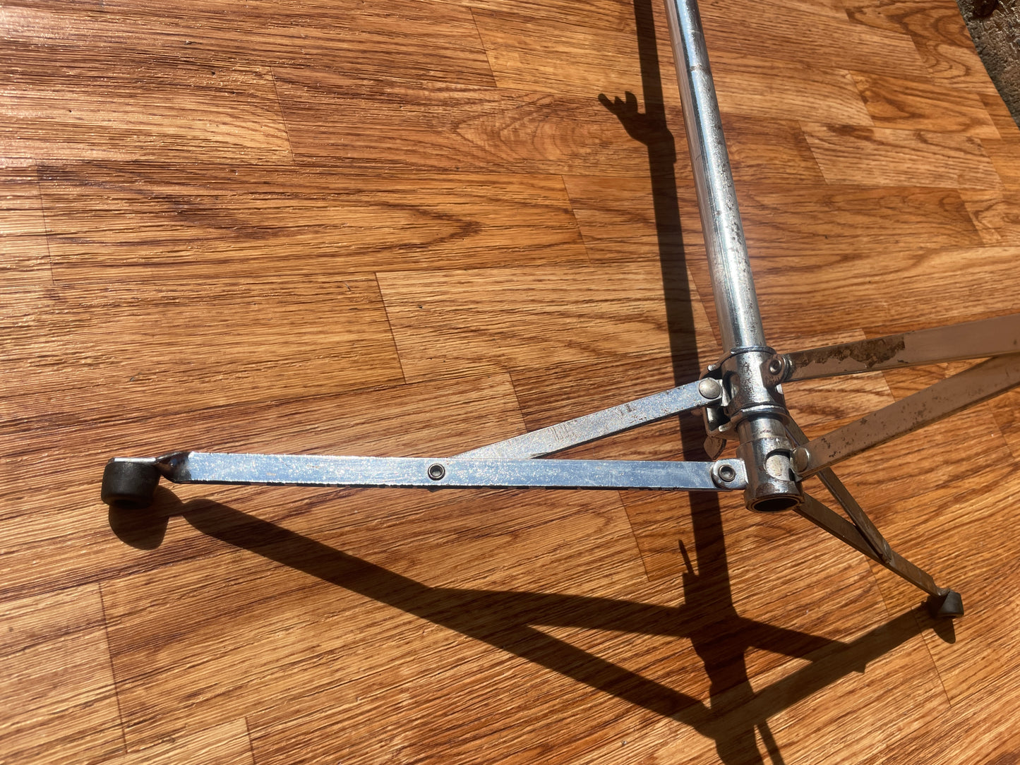 1960s Gretsch No. 4826 Flush Base Cymbal Stand Flat Base