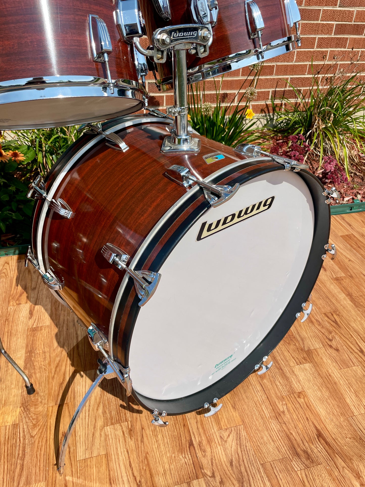 1970s Ludwig Big Beat 3-Ply Drum Set Mahogany Cortex 22/12/13/16