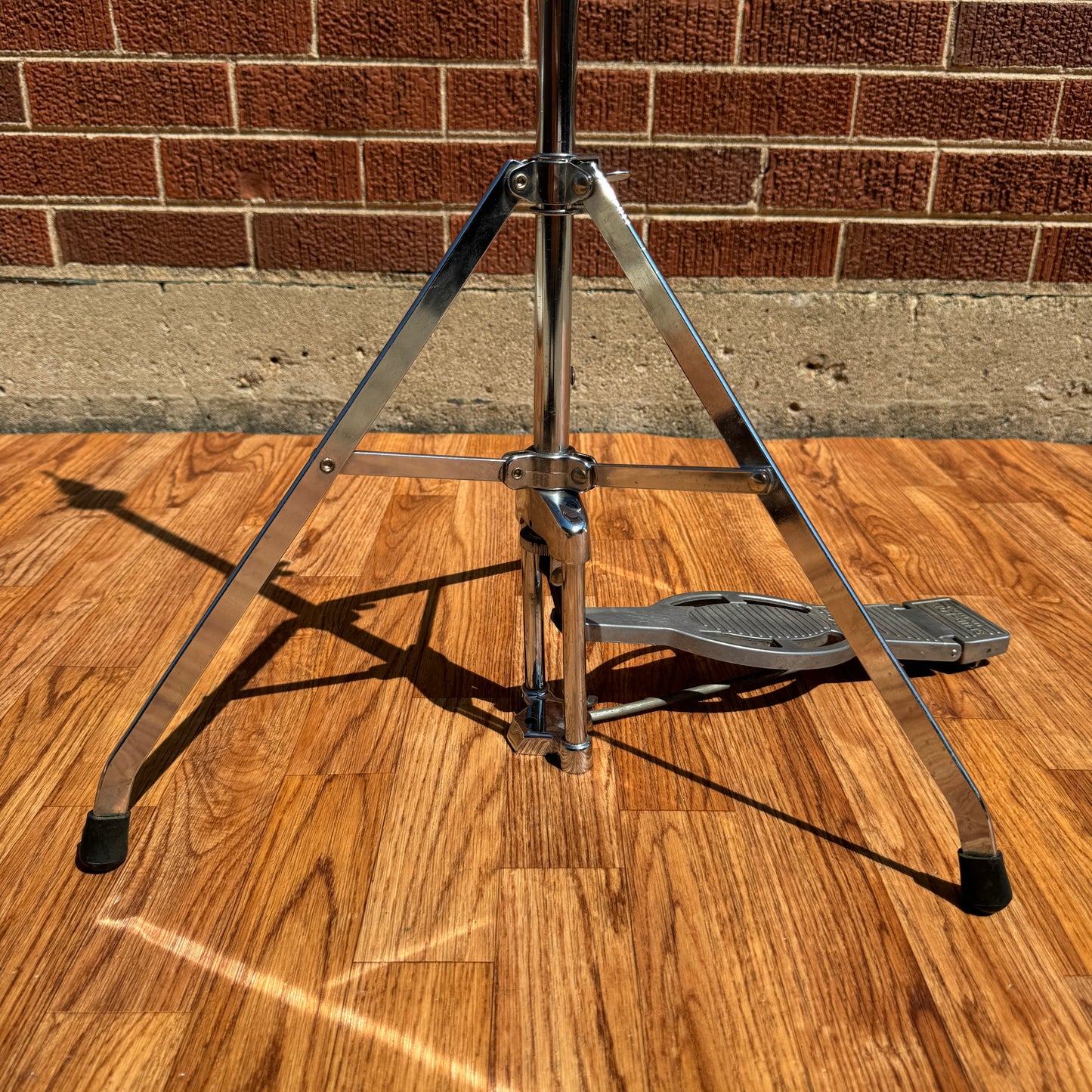 1960s Ludwig Atlas No. 1124 Direct Pull Big Beat Spur-Lok Hi-Hat Stand