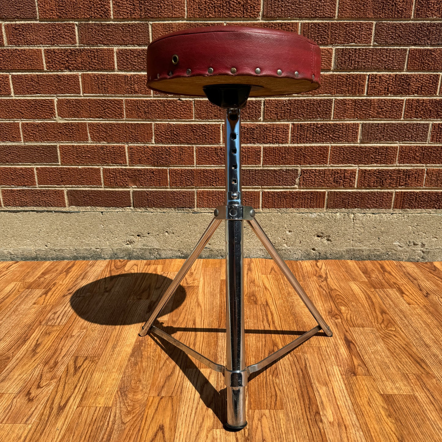 1970s Premier 246 De Luxe Drum Stool Red 3-Post Bonham Throne