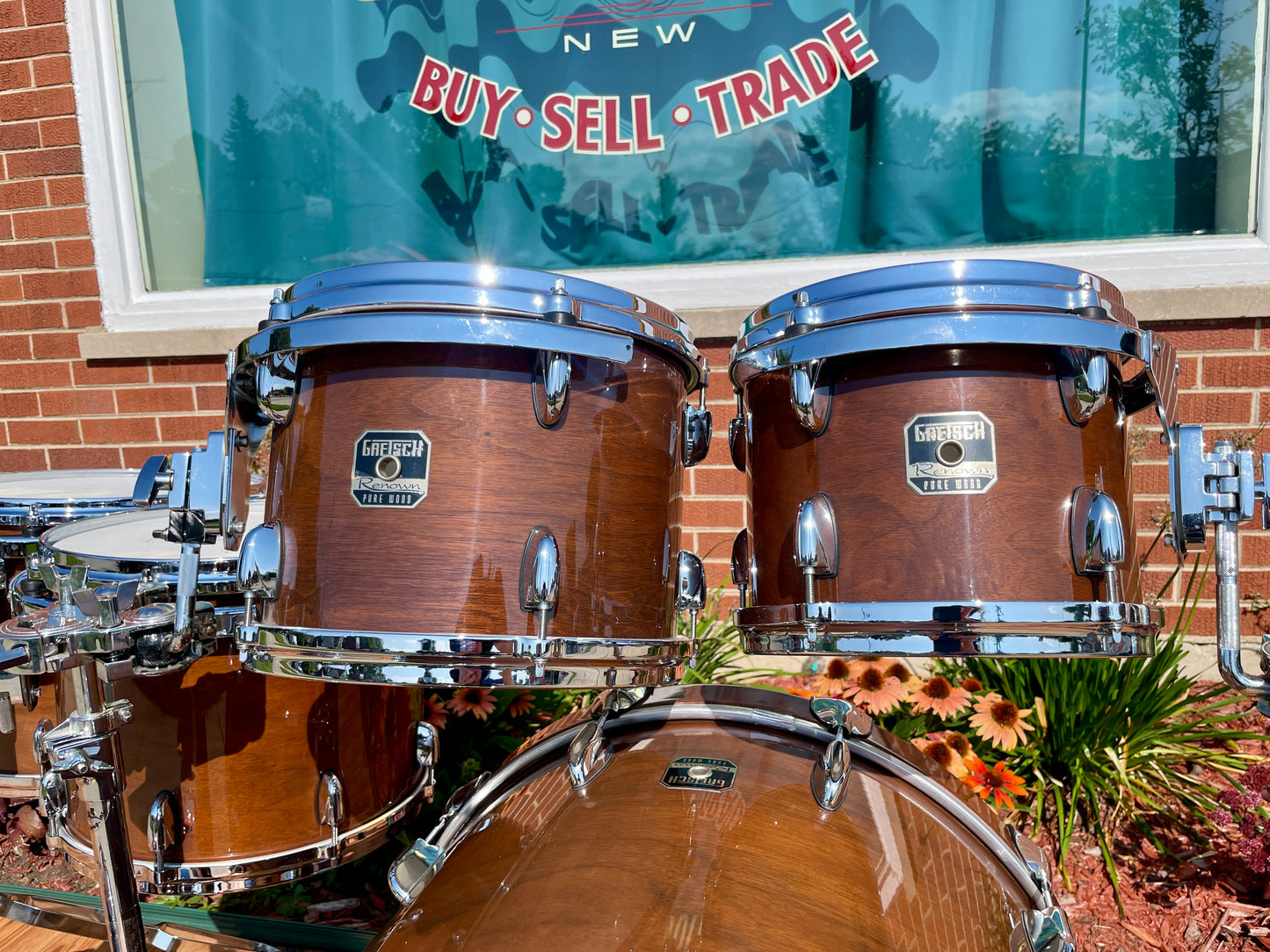 Gretsch Renown Purewood Walnut Drum Set 22/10/12/14/16/5x14