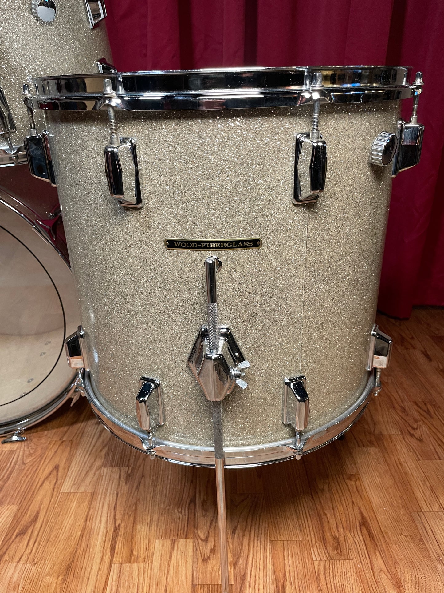 1970s Pearl Wood Fiberglass Drum Set 22/12/13/16 Silver Sparkle *Video Demo*