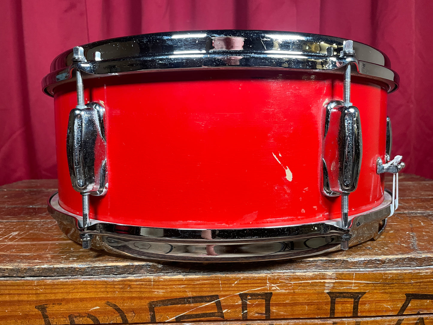 1960s Slingerland No. 162 Deluxe Student Model 5.5x14 Snare Drum Red