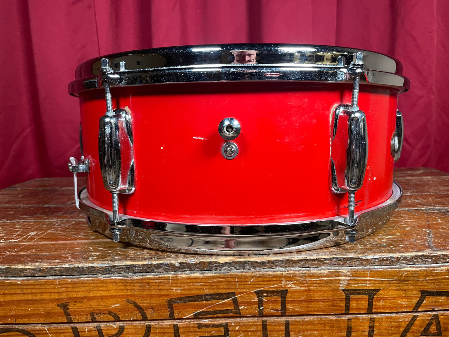 1960s Slingerland No. 162 Deluxe Student Model 5.5x14 Snare Drum Red