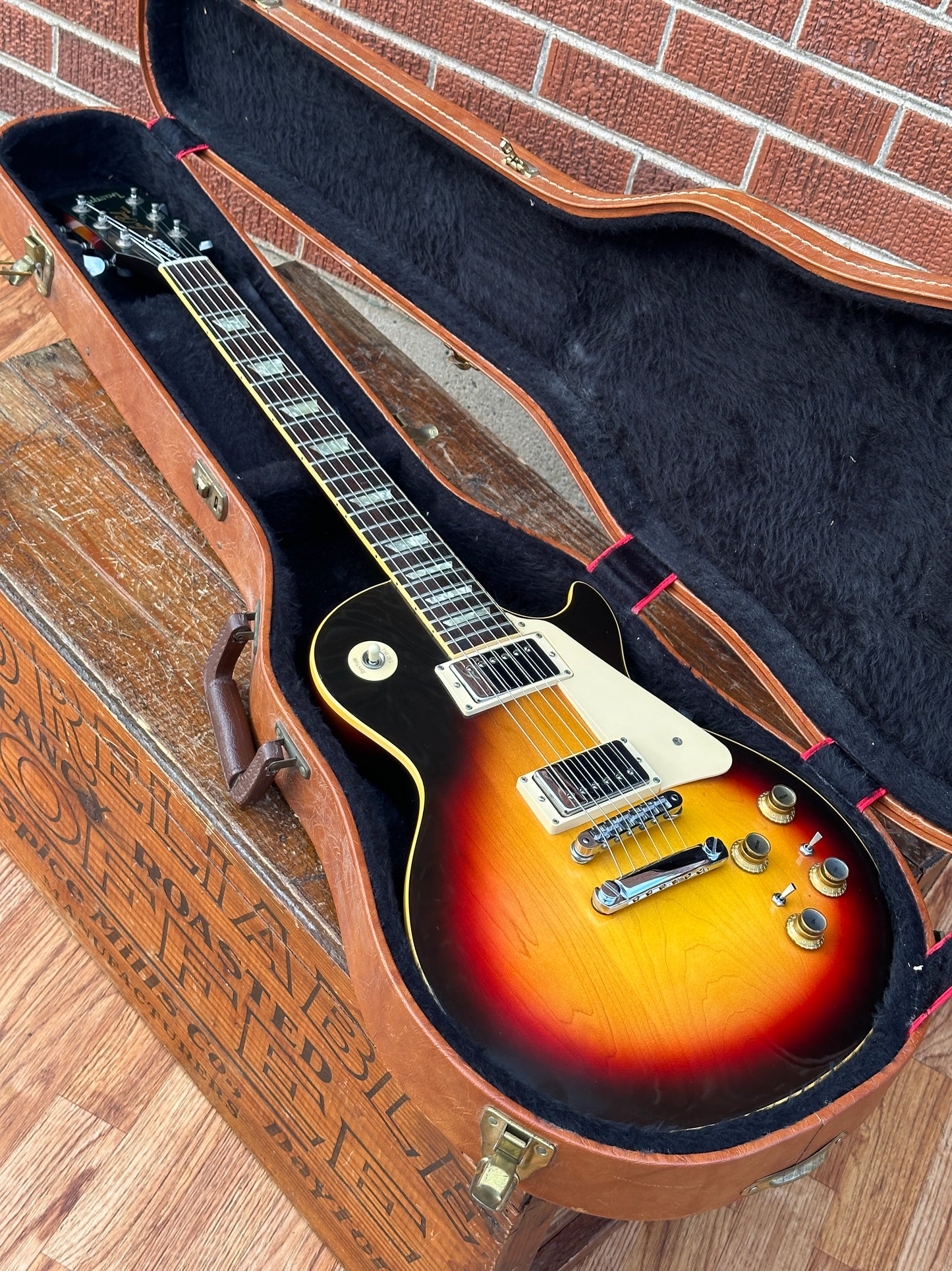 1978 Gibson Les Paul Standard Tobacco Sunburst w/HSC