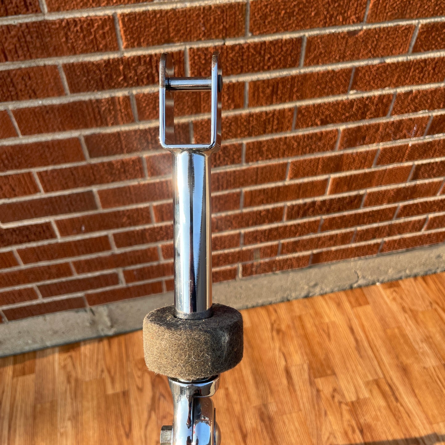 1970s-1980s Ludwig Hercules Clip-Lok No. 1356 Double Tom Stand Clip Mount