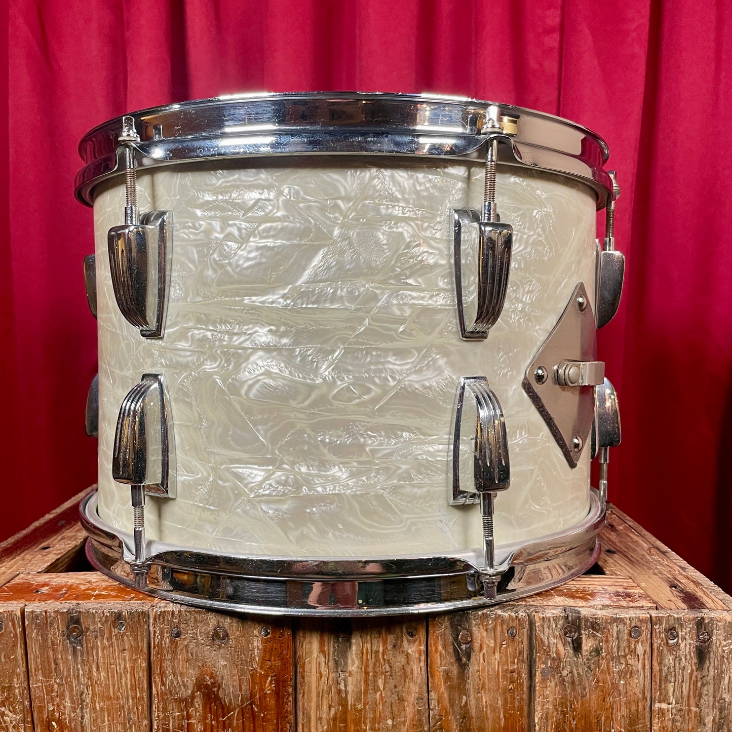 1950s WFL Super Classic 9x13 Tom Drum White Marine Pearl