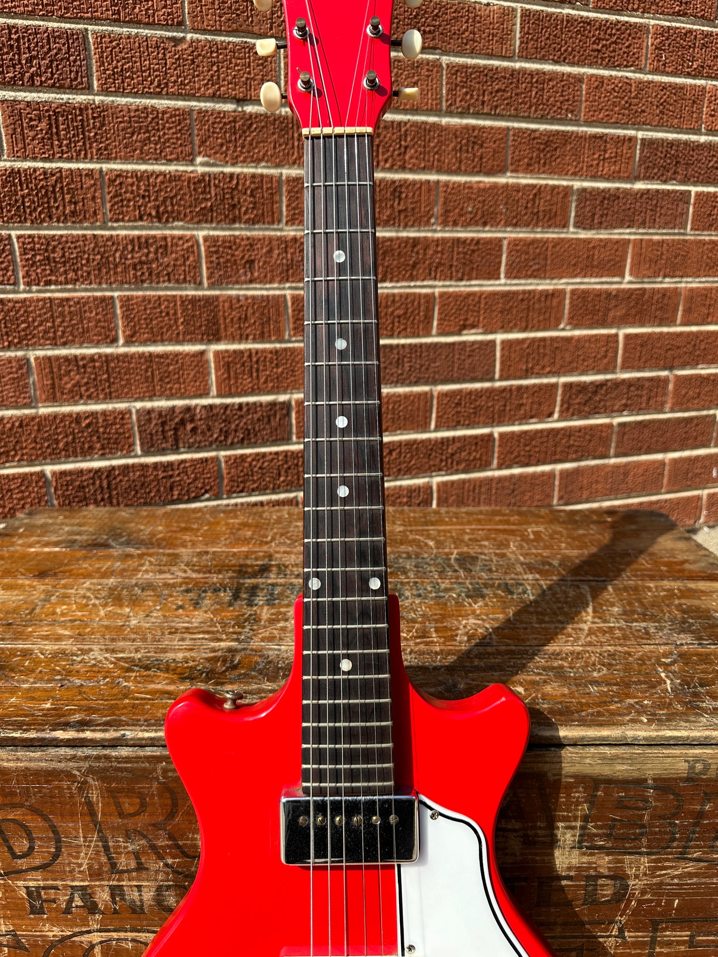 1960s Tosca Thunderstick Dual Pickup Short Scale Electric Guitar Red Supro Valco