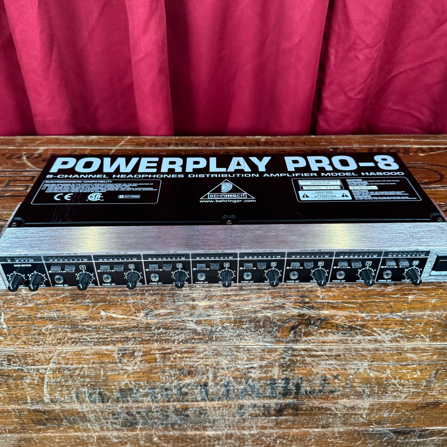 Behringer Powerplay Pro 8 HA8000 8-Channel High-Power Headphone Amplifier