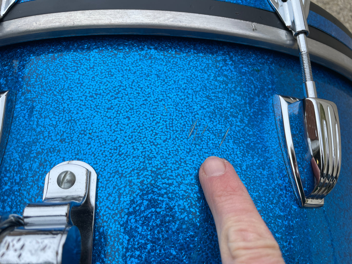 1965 Ludwig Super Classic Drum Set Blue Sparkle 22/13/16