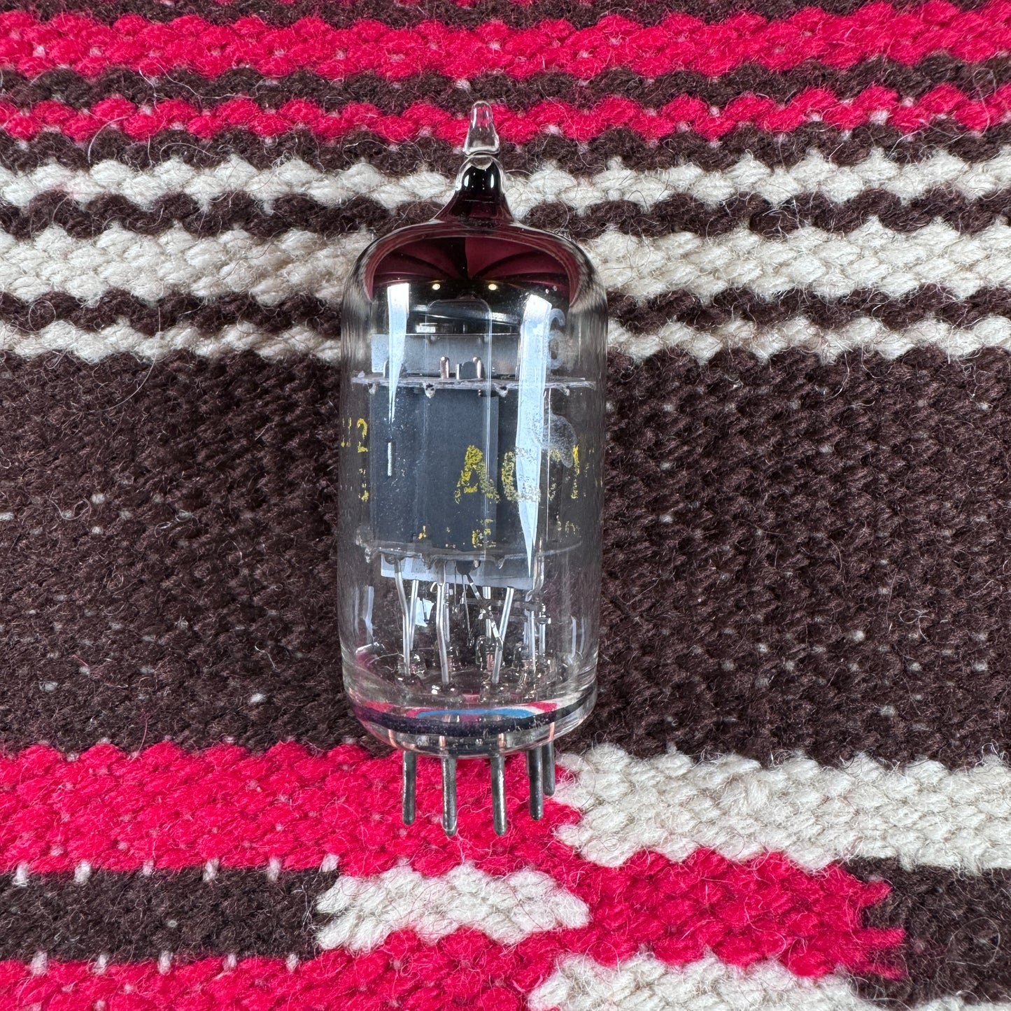 Magnavox 6AN8A Triode-Pentode Tube Valve #115