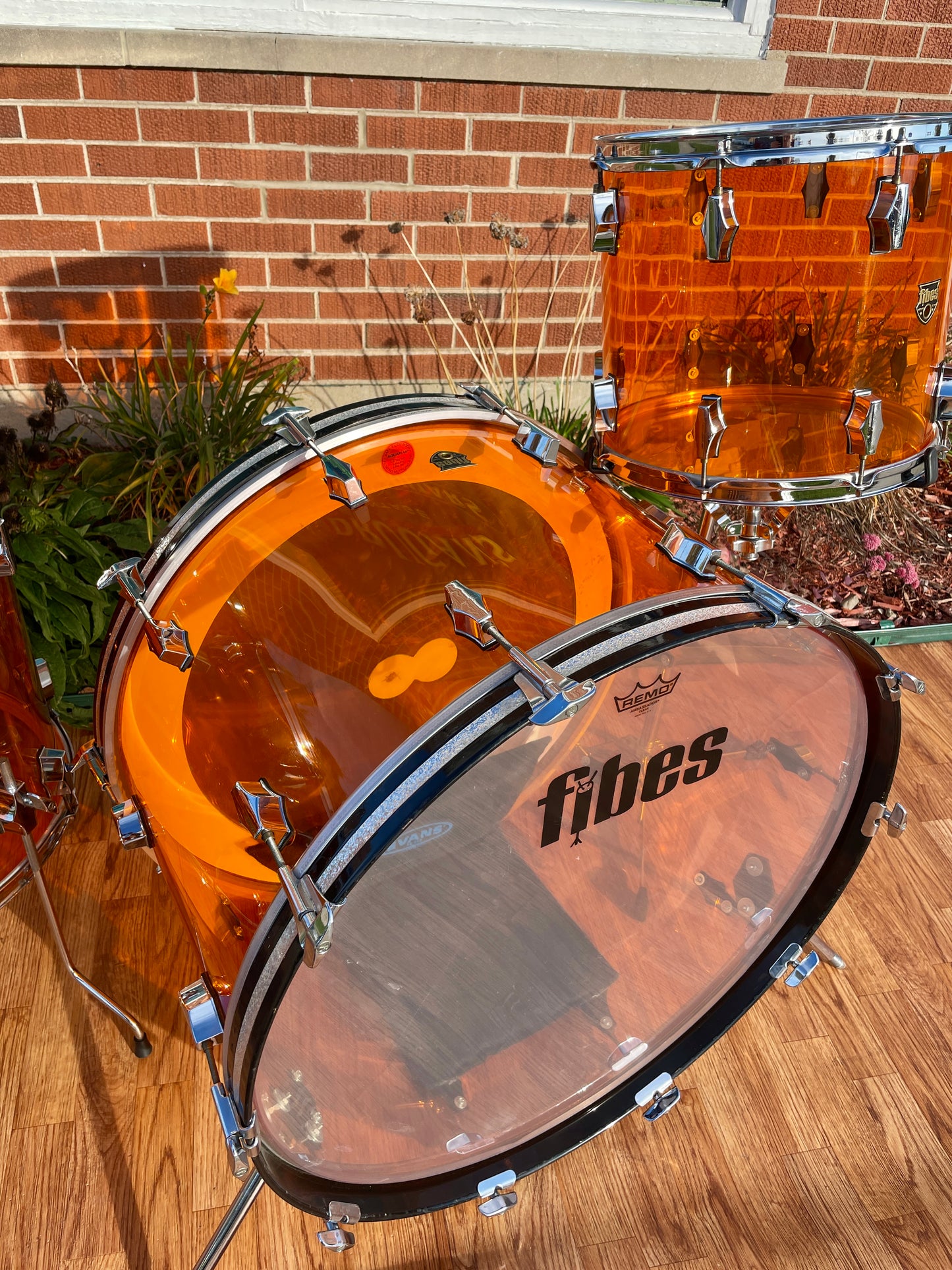 Fibes Crystalite Acrylic Drum Set 26/14/16/18 Amber Austin Era Bonham