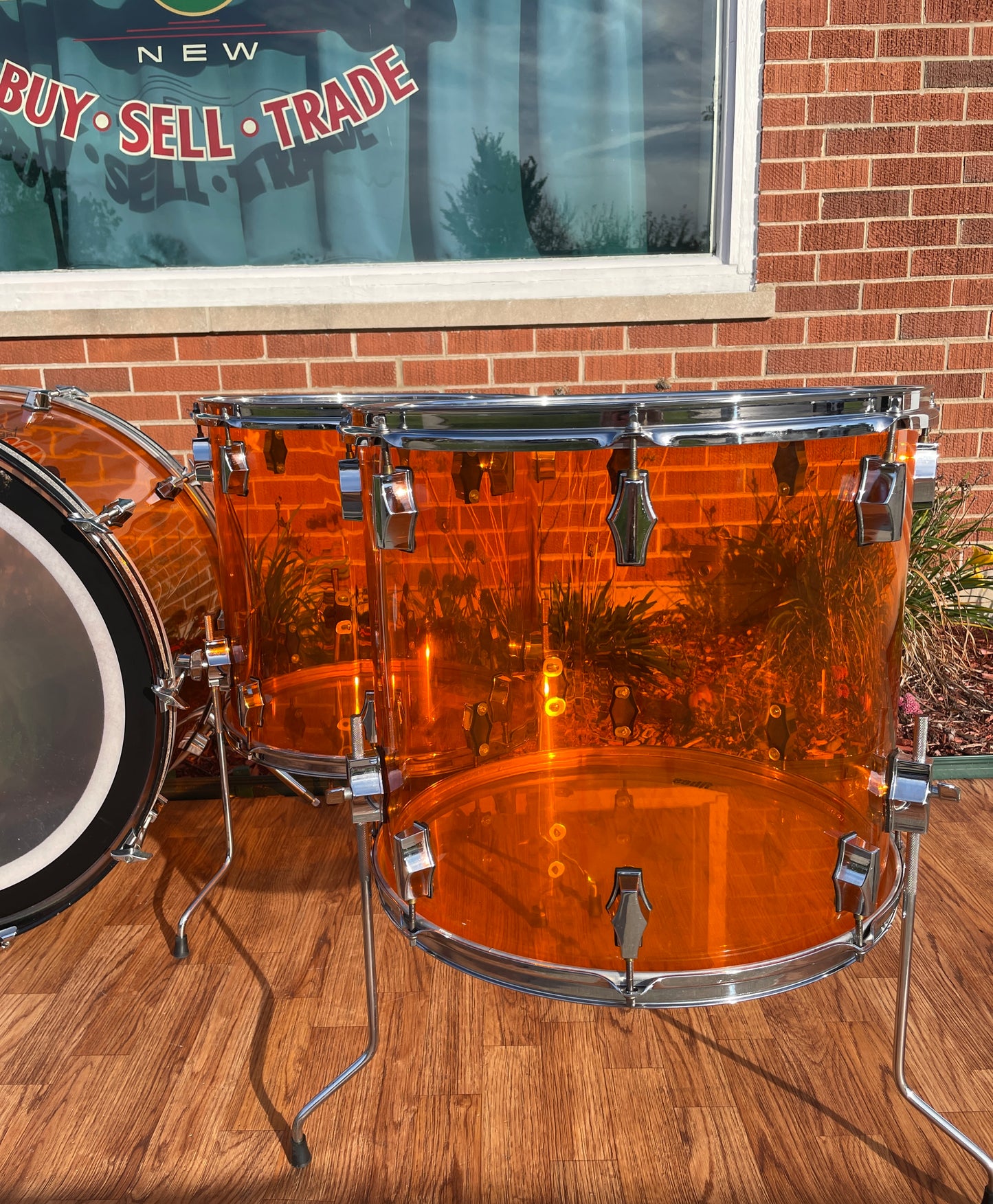 Fibes Crystalite Acrylic Drum Set 26/14/16/18 Amber Austin Era Bonham