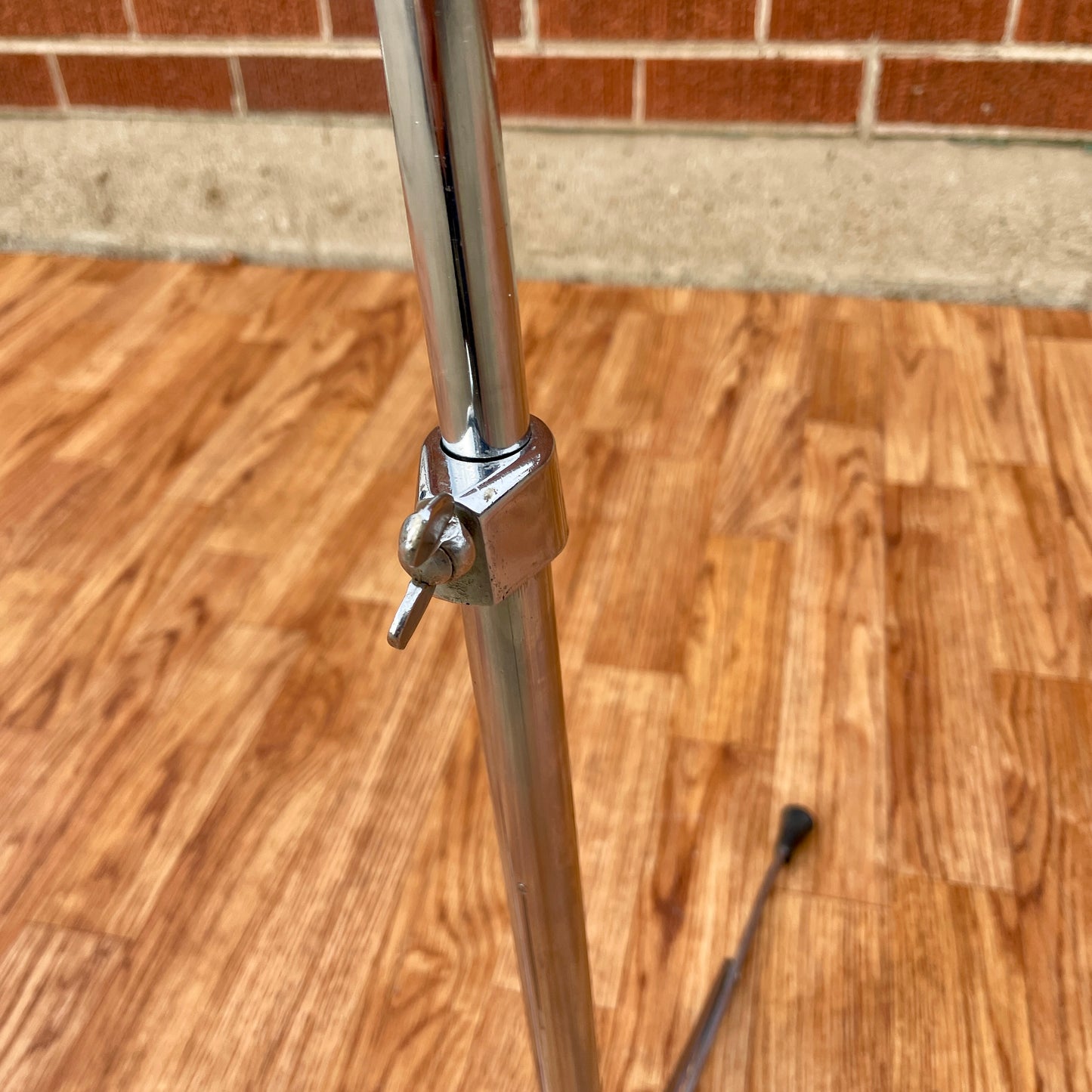 Early 1960s Ludwig No. 1400 Flat Base Straight Cymbal Stand