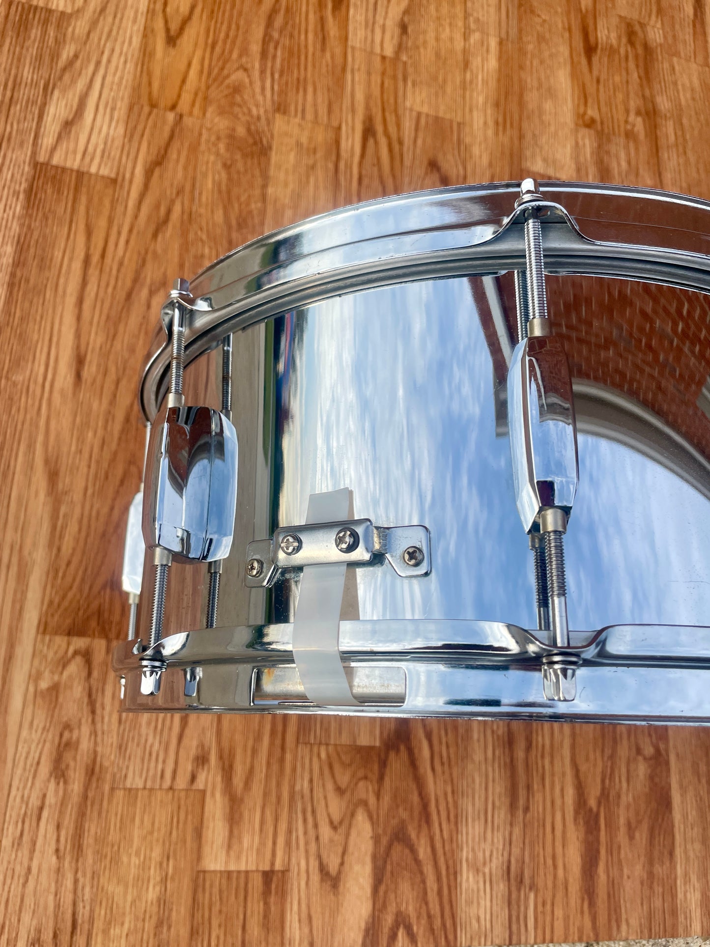 1990s Pearl Steel 6.5x14 Snare Drum 8-Lug Chrome Over Steel