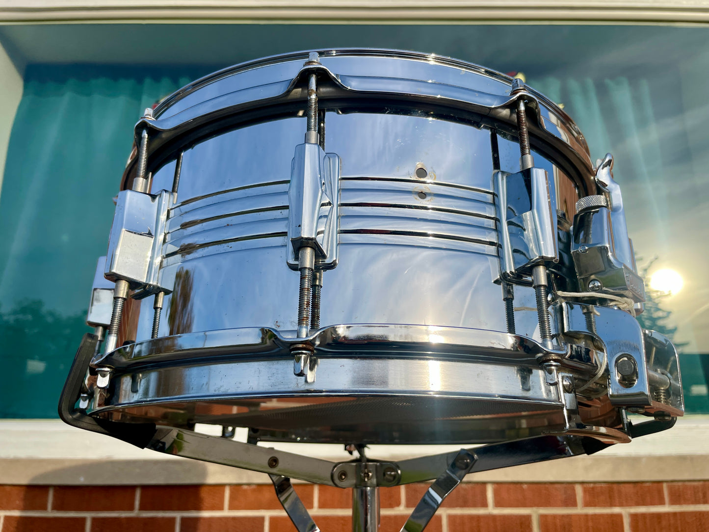 1980s Pearl 6.5x14 Professional Series M-514D Steel Snare Drum