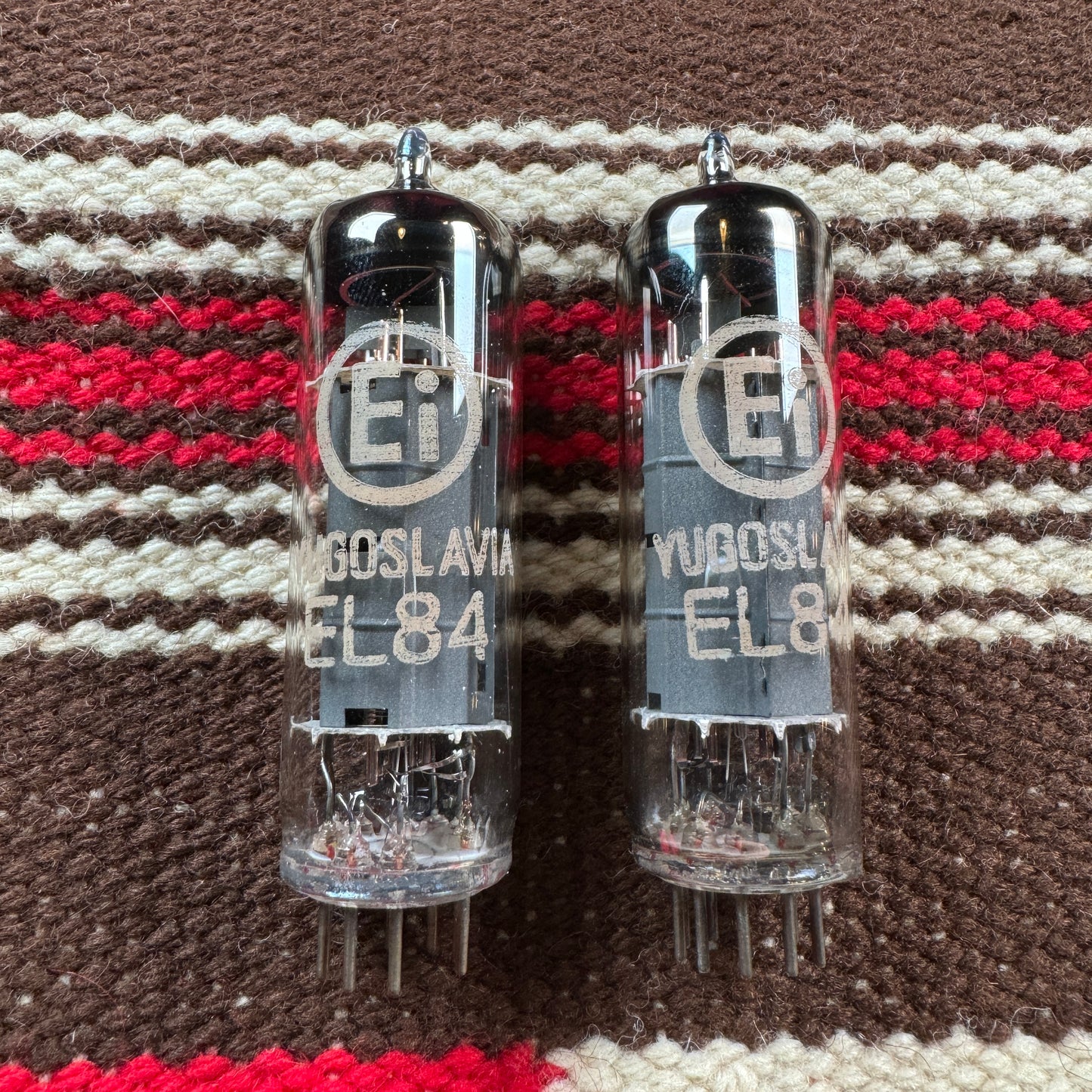 Vintage Ei Yugoslavia EL84 Amplifier Power Tubes Pair Duet 6BQ5 #153