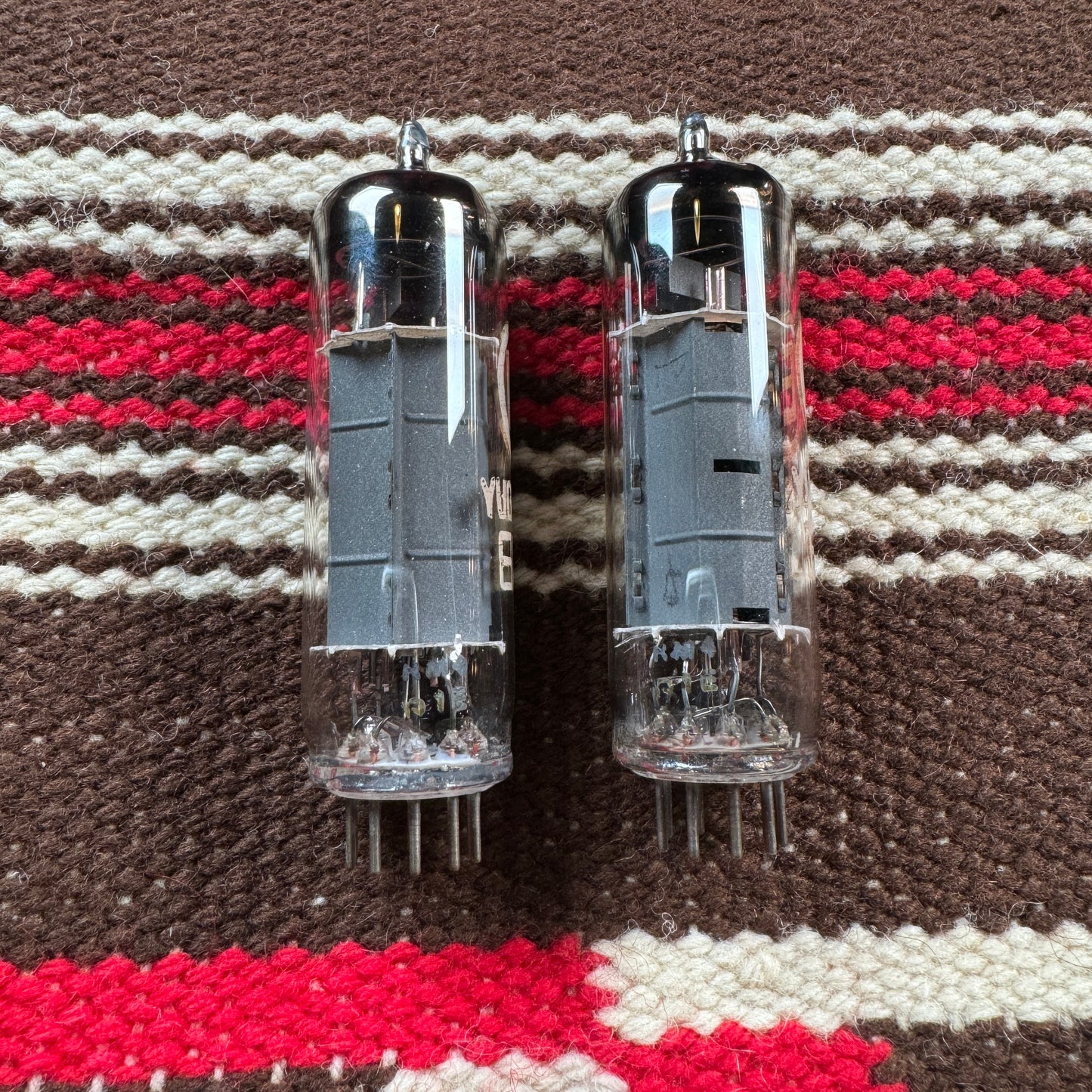 Vintage Ei Yugoslavia EL84 Amplifier Power Tubes Pair Duet 6BQ5 #153