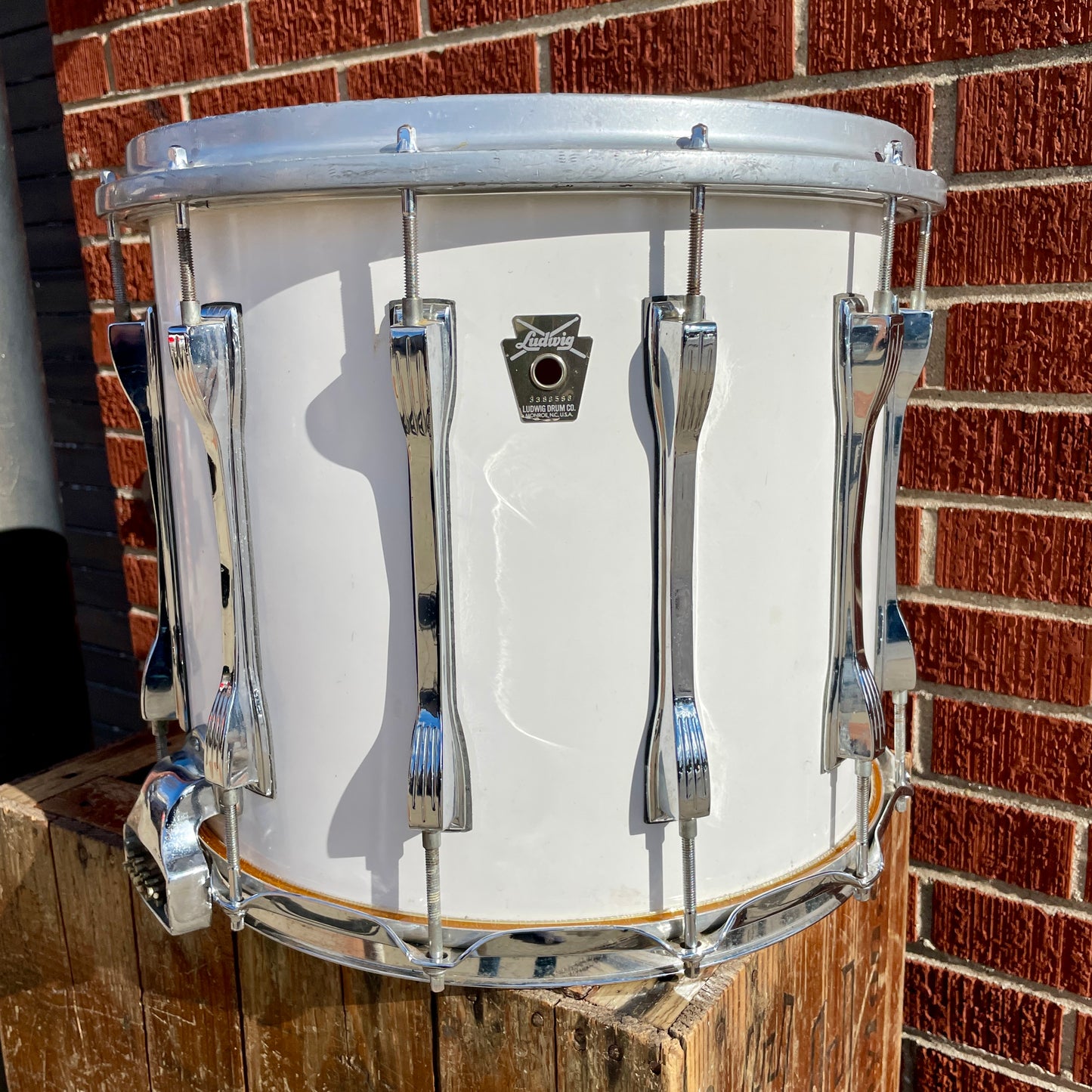 1980s / 1990s Ludwig 12x14 Challenger Parade Marching Snare Drum White Cortex