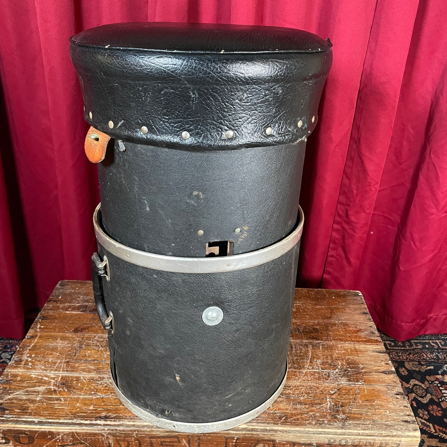 1980s DW 5100 Carry All Adjustable Seat Canister Throne Black Case Drum Workshop