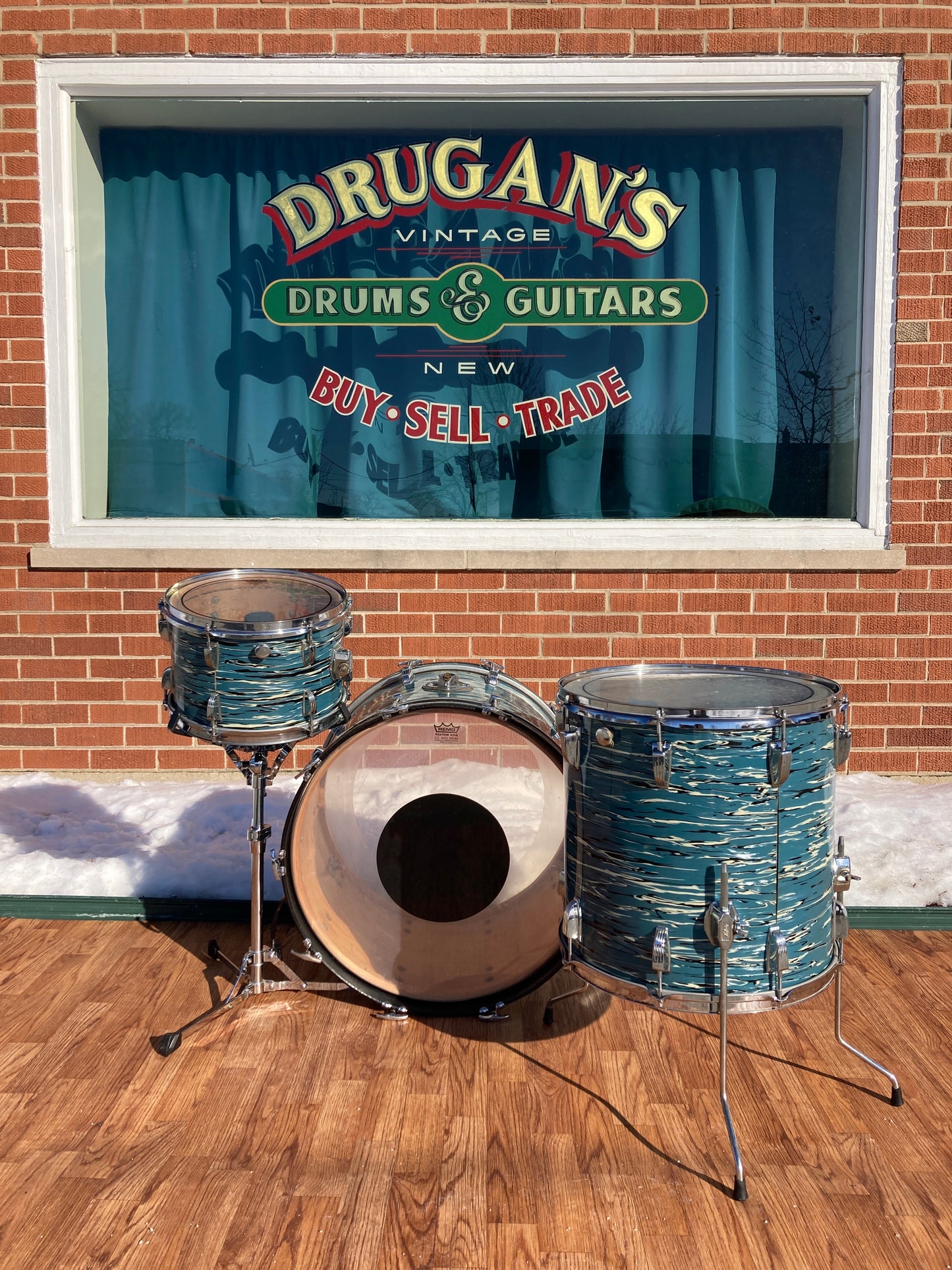 1970s Ludwig Drum Set Oyster Blue Pearl 22/12/16