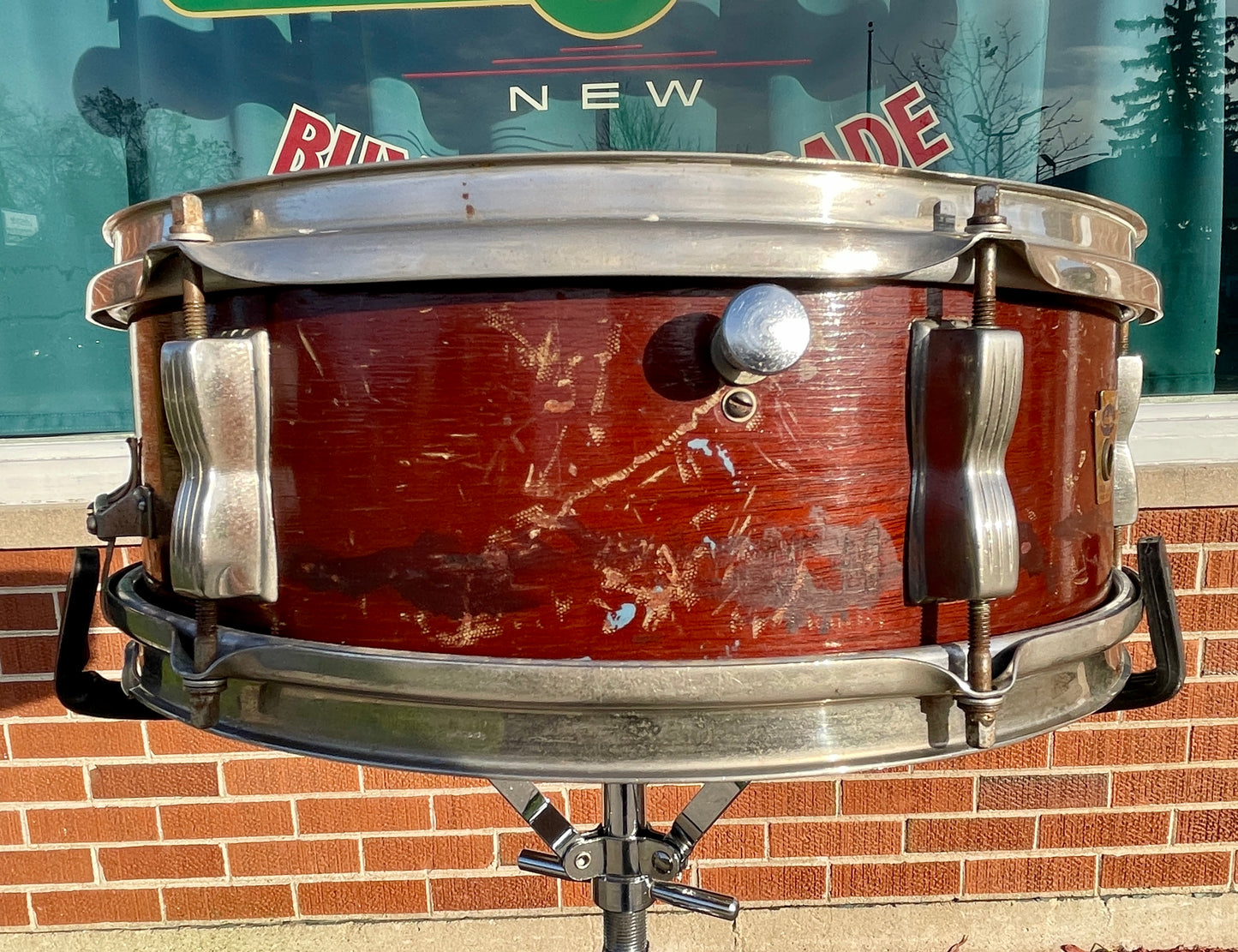 1958-59 Ludwig 5.5x14 Pioneer Transition (Trans) Badge Snare Drum Mahogany