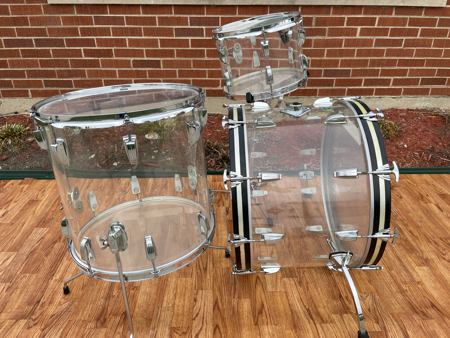 1970s Ludwig Clear Vistalite Drum Set 22/13/16