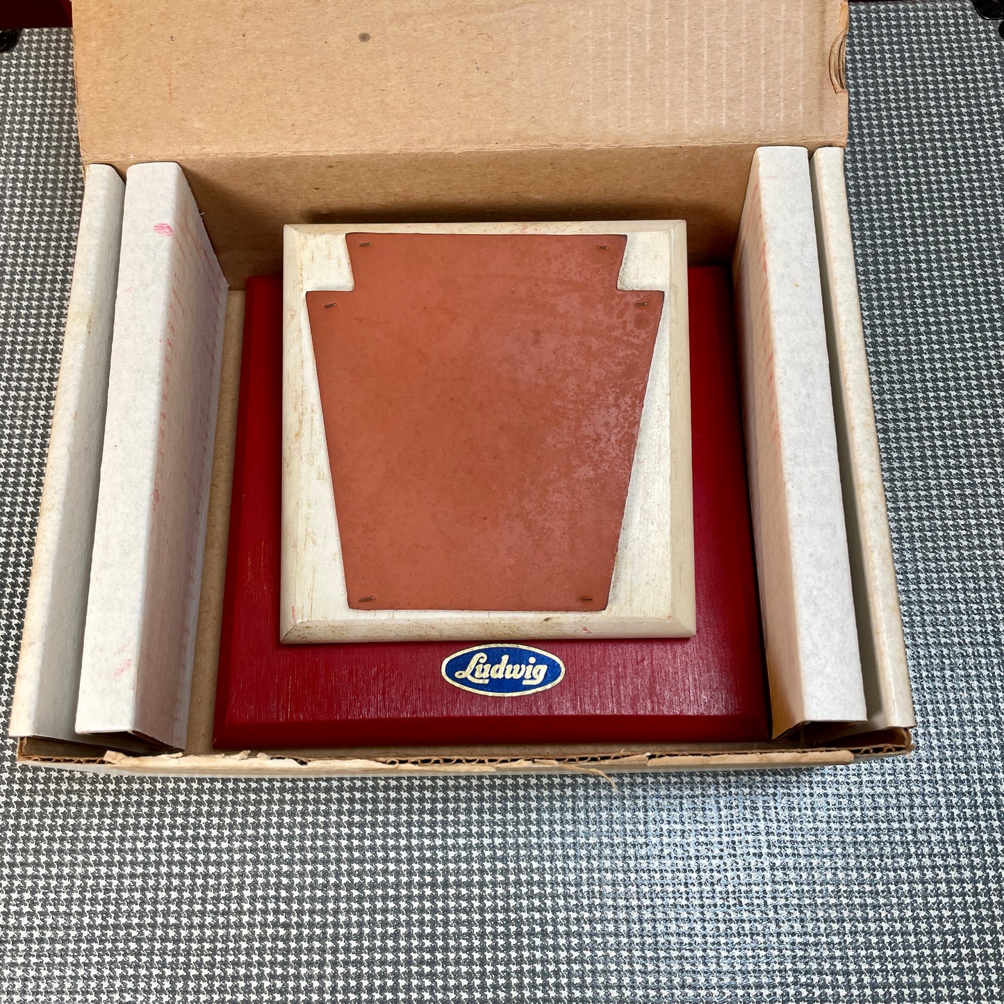 1960s Ludwig No. 356 Light Duty Practice Pad Keystone Rubber w/ Original Box