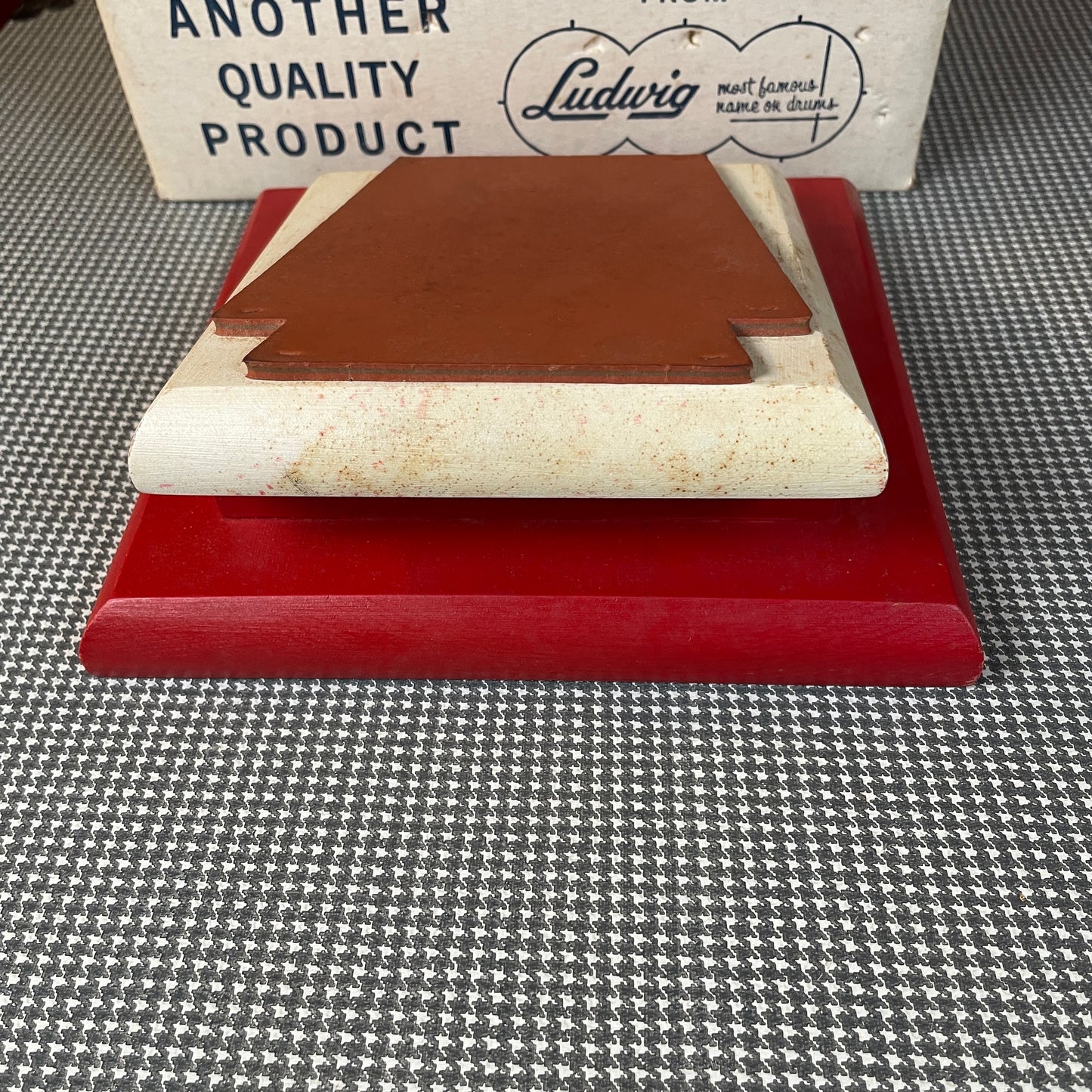 1960s Ludwig No. 356 Light Duty Practice Pad Keystone Rubber w/ Original Box