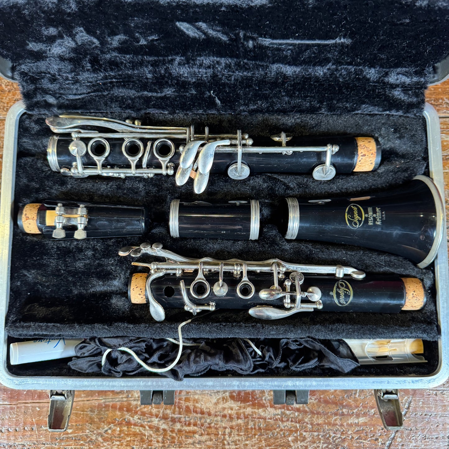 Selmer Signet Resonite Clarinet w/ Case