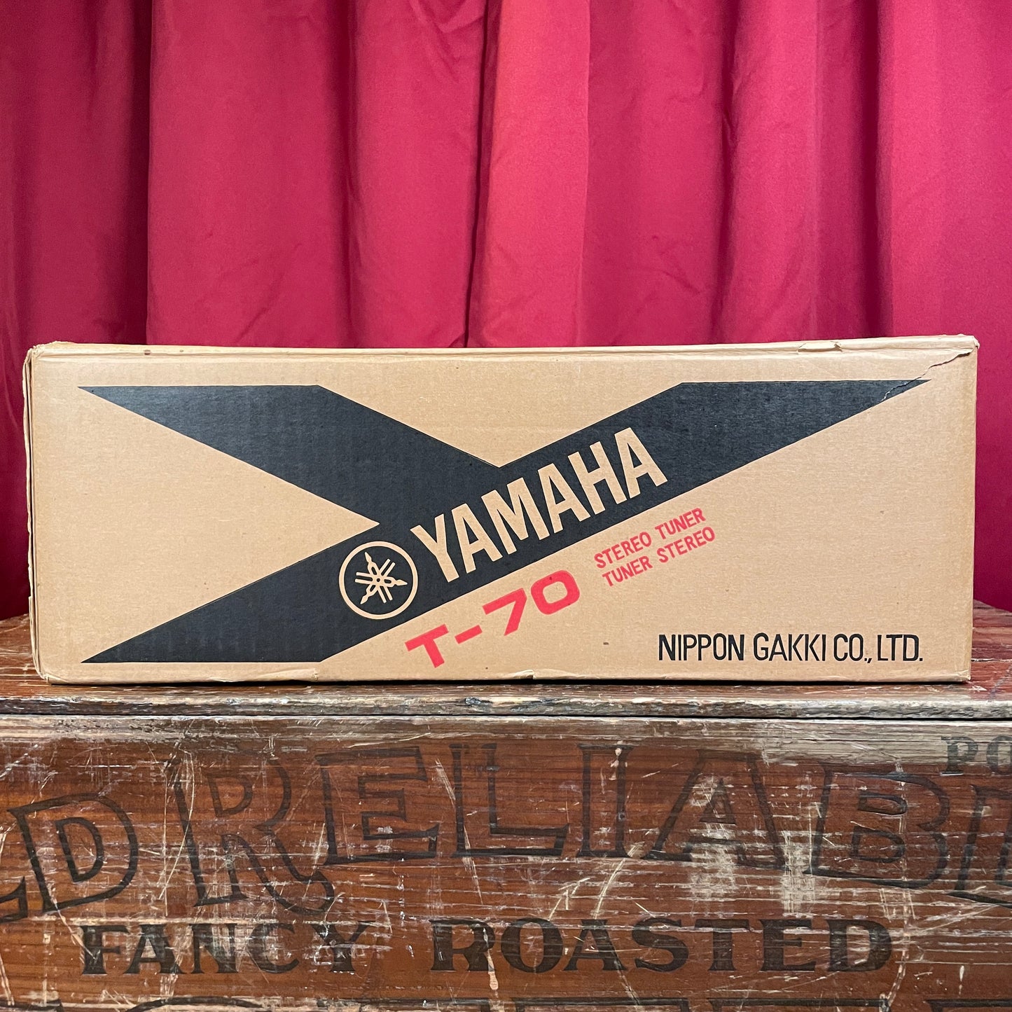 Yamaha T-70 Natural Sound AM/FM Stereo Tuner