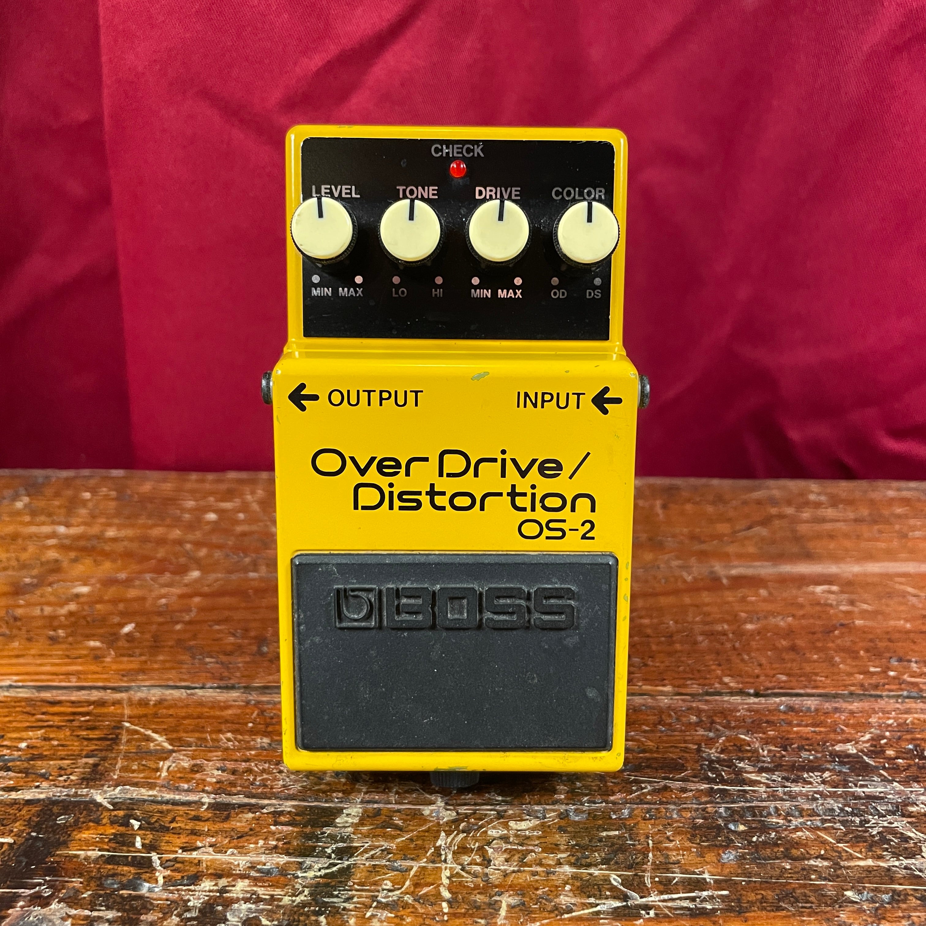 BOSS OS-2 OverDriveDistortion - ギター