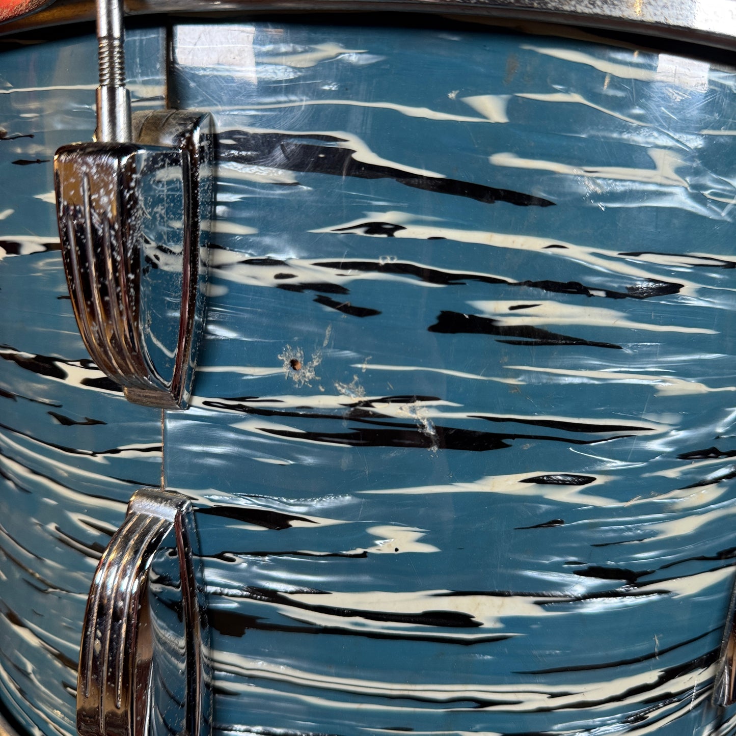 1970s Ludwig 9x13 Tom Drum Single Oyster Blue Pearl