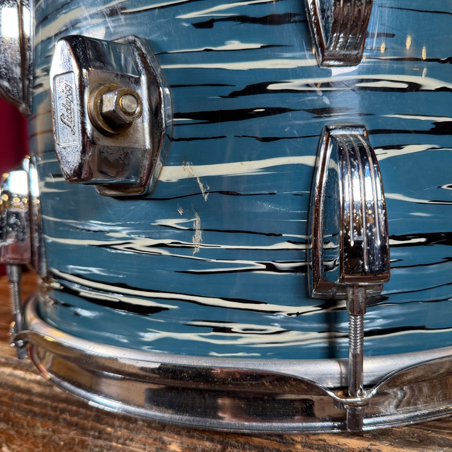 1970s Ludwig 9x13 Tom Drum Single Oyster Blue Pearl