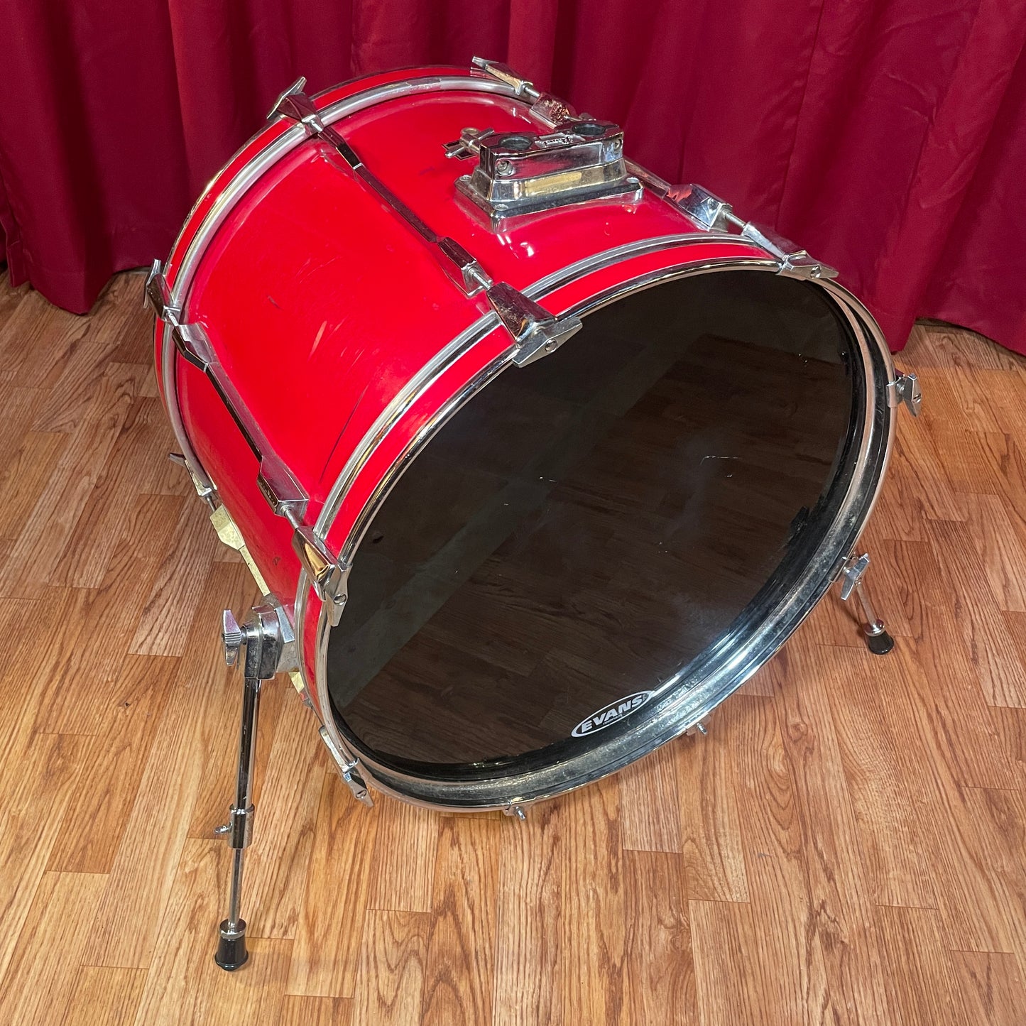 1980s Pearl Export 16x22 Deep Force 5500 Bass Drum Coral Red