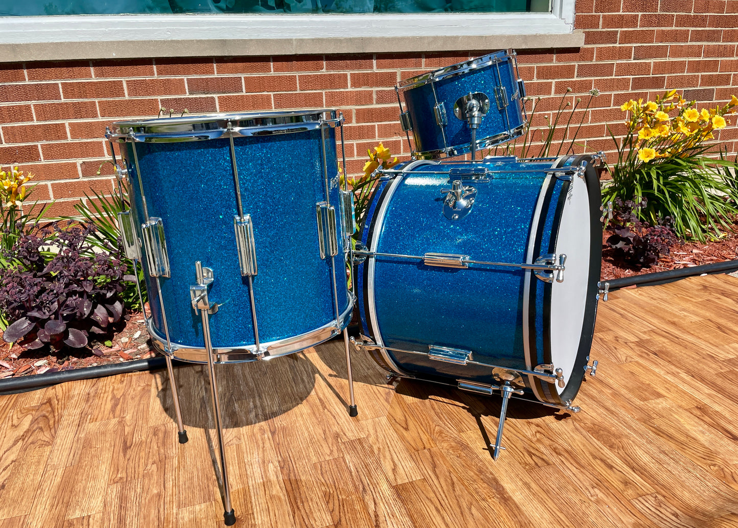 1960s Rogers Tower Delta Drum Set Sparkling Blue Pearl 20/12/14