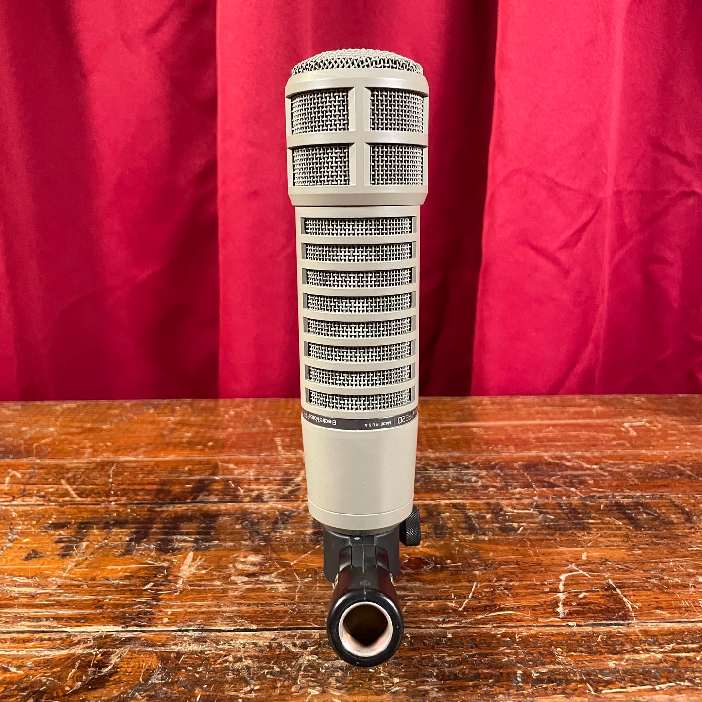 Electro-Voice RE20 Broadcasting Vocal Microphone EV w/ Box