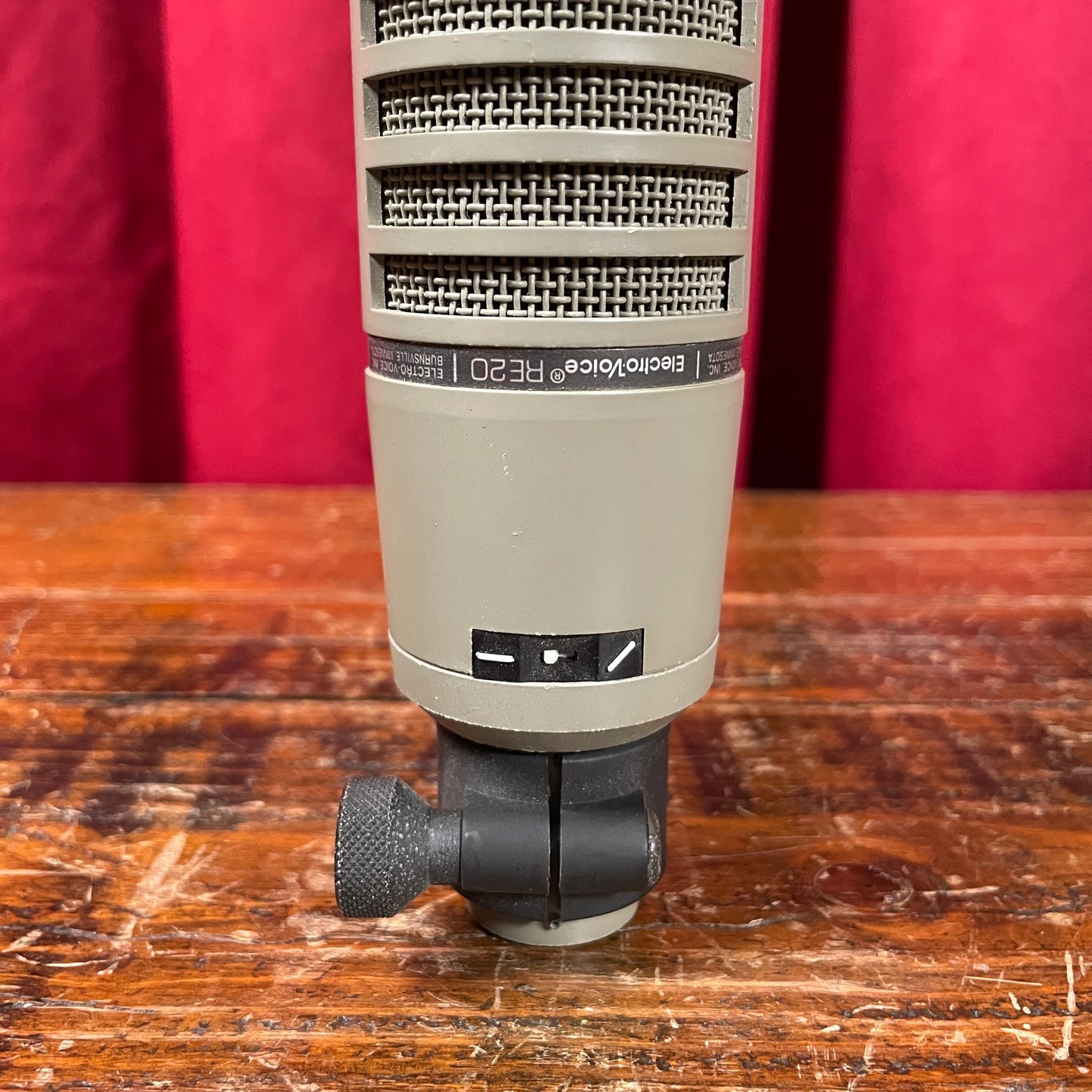 Electro-Voice RE20 Broadcasting Vocal Microphone EV w/ Box