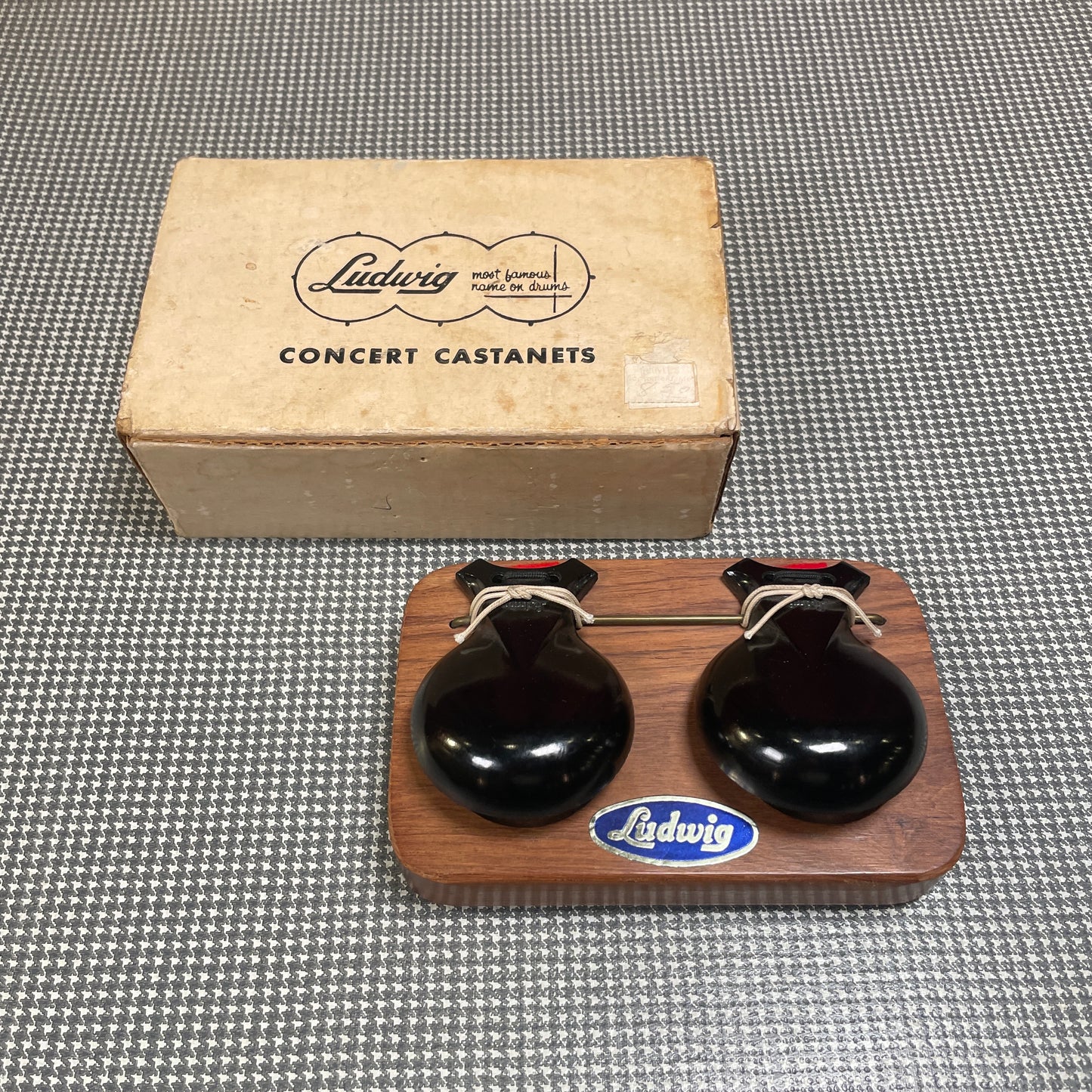 1960s Ludwig Concert Castanets No. 89 Bakelite NOS Original Box