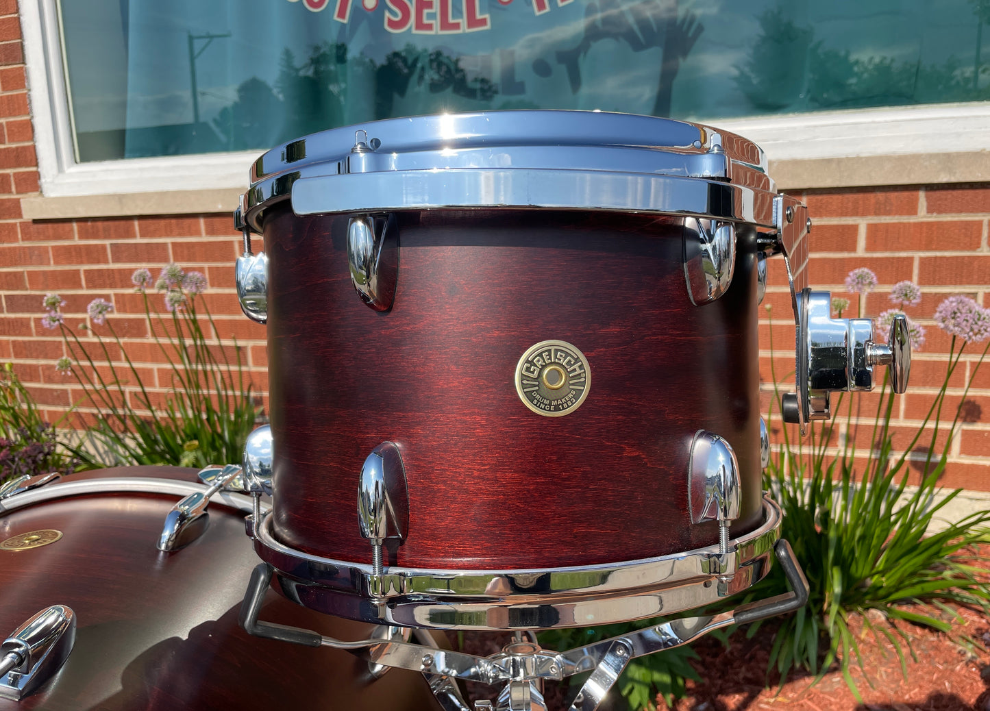 Gretsch USA Custom Drum Set Satin Walnut 22/13/16