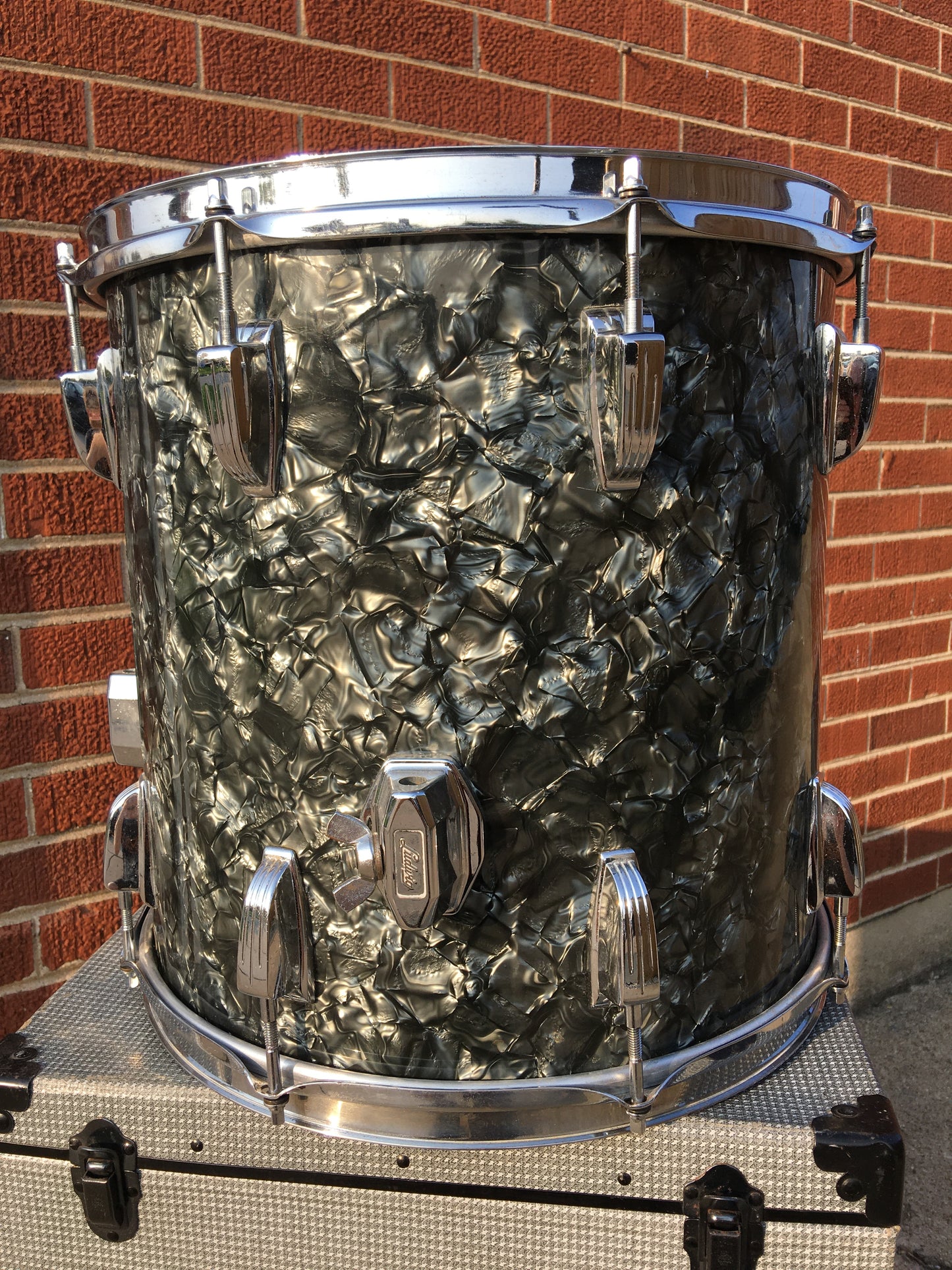 1971 Ludwig 14x14 Floor Tom drum - Black Diamond Pearl